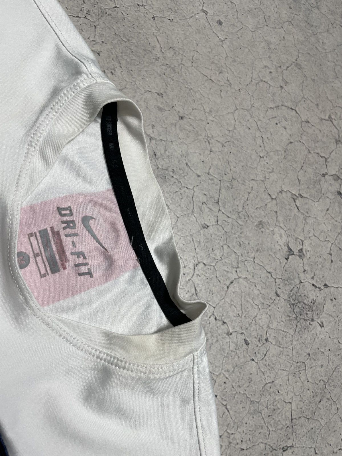 Nike × Vintage Vintage Nike England Team Y2K Drill Football Jersey Size US M / EU 48-50 / 2 - 6 Thumbnail
