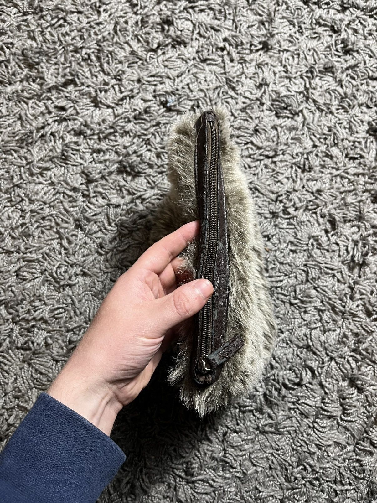 Japanese Brand × Vintage VINTAGE FUZZY MOHAIR HANDLE BAG DESIGNER STYLE Size ONE SIZE - 4 Thumbnail