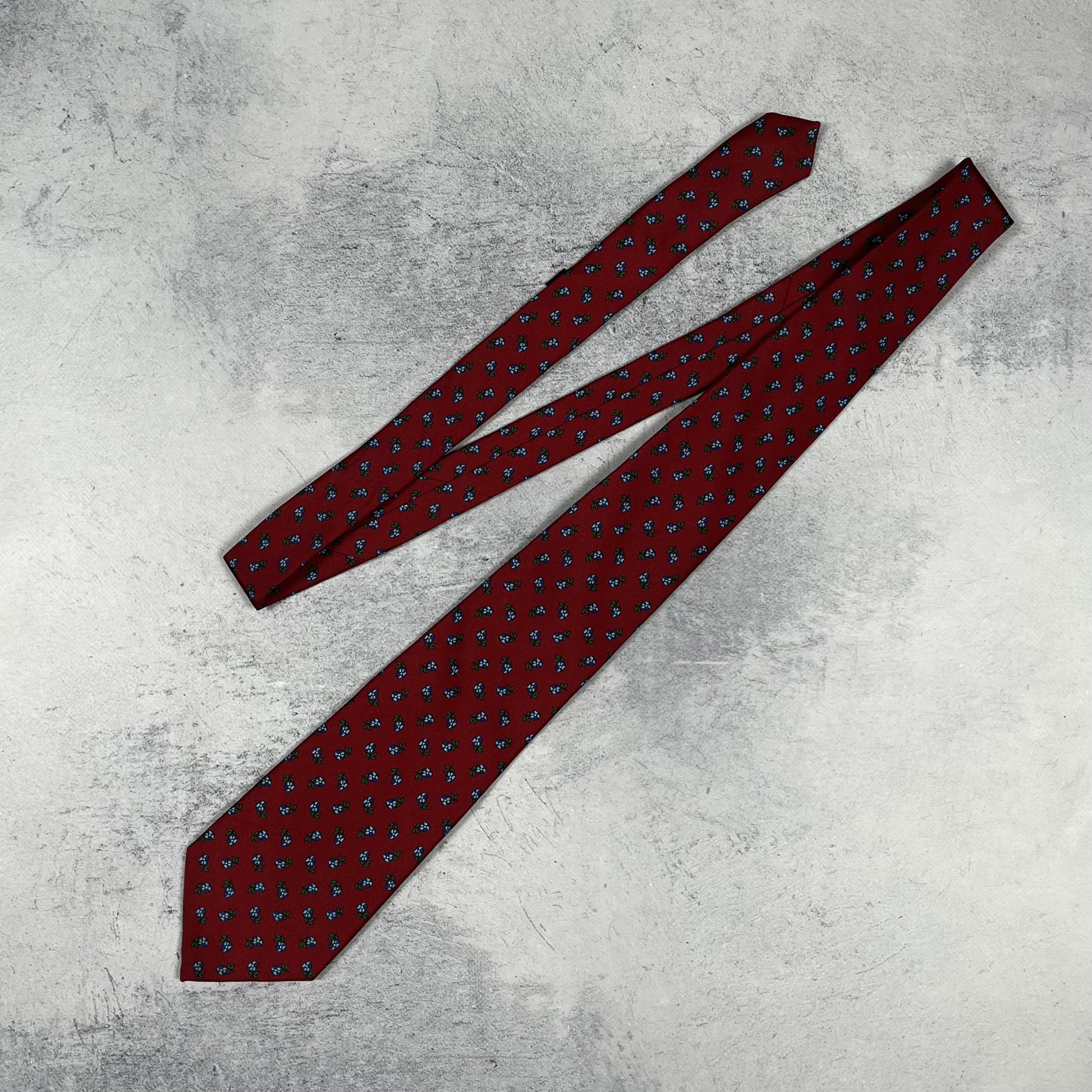 Burberry Burberry London Hand Made Silk Floral Pattern Tie Size ONE SIZE - 1 Thumbnail