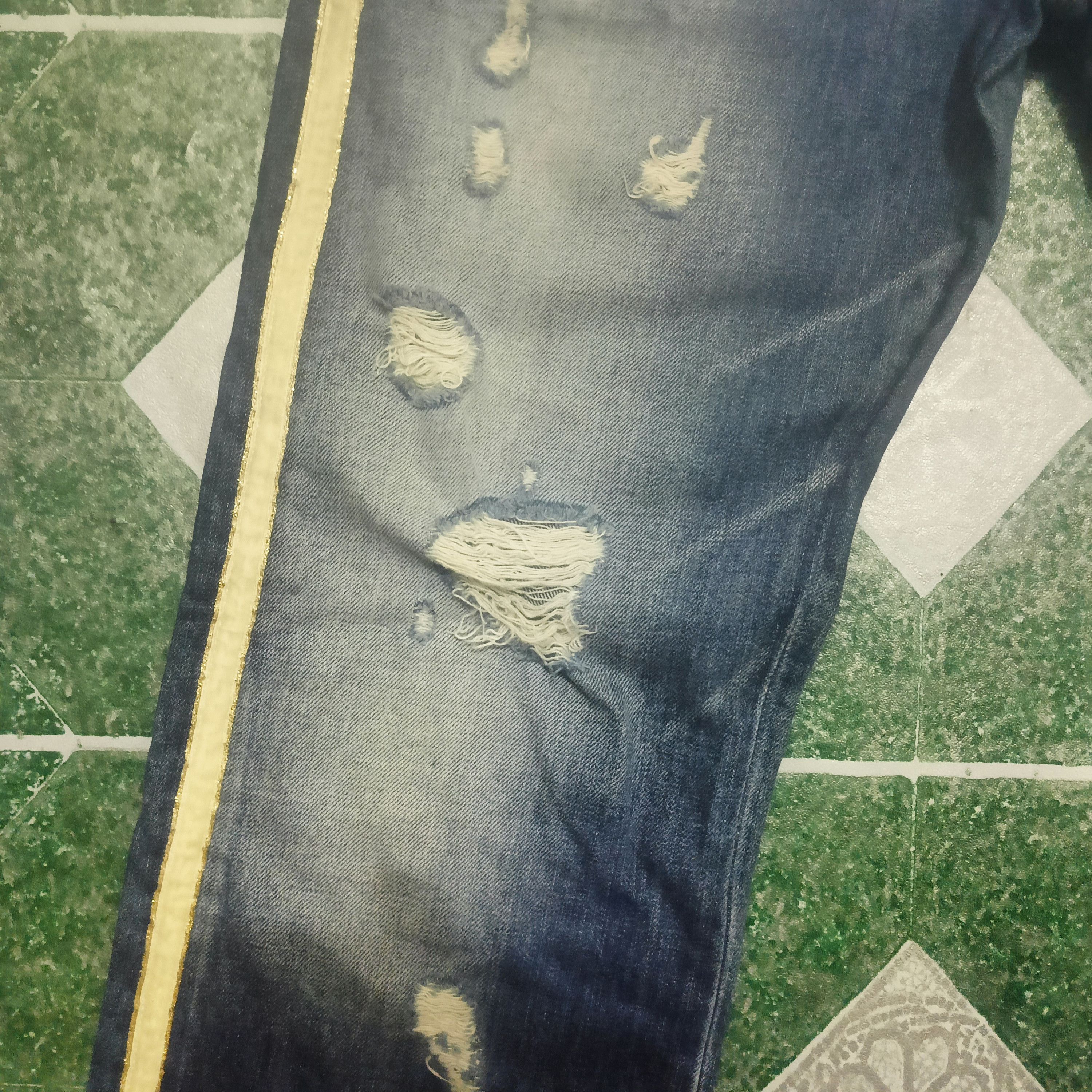 Who Decides War Japanese Double Standard Clothing Distressed Denim Jeans Size US 32 / EU 48 - 3 Thumbnail