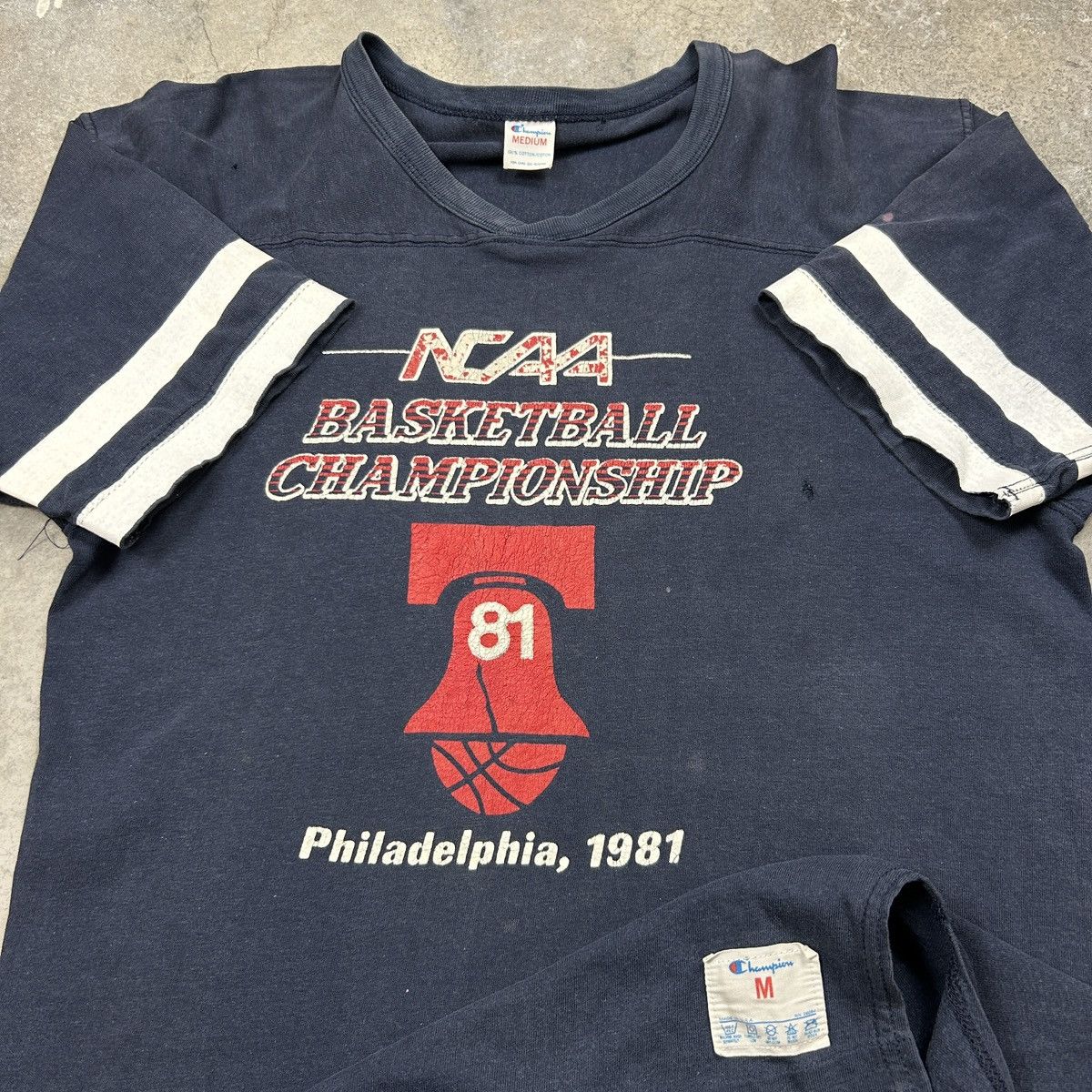 Champion × Vintage 1980s Champion - NCAA Basketball Championship Size US M / EU 48-50 / 2 - 12 Thumbnail