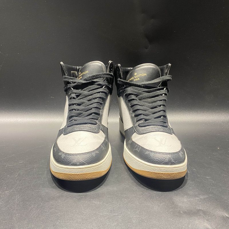 Louis Vuitton Louis Vuitton Rivoli High-Top Sneakers for Men - Size US 8 / EU 41 - 2 Thumbnail