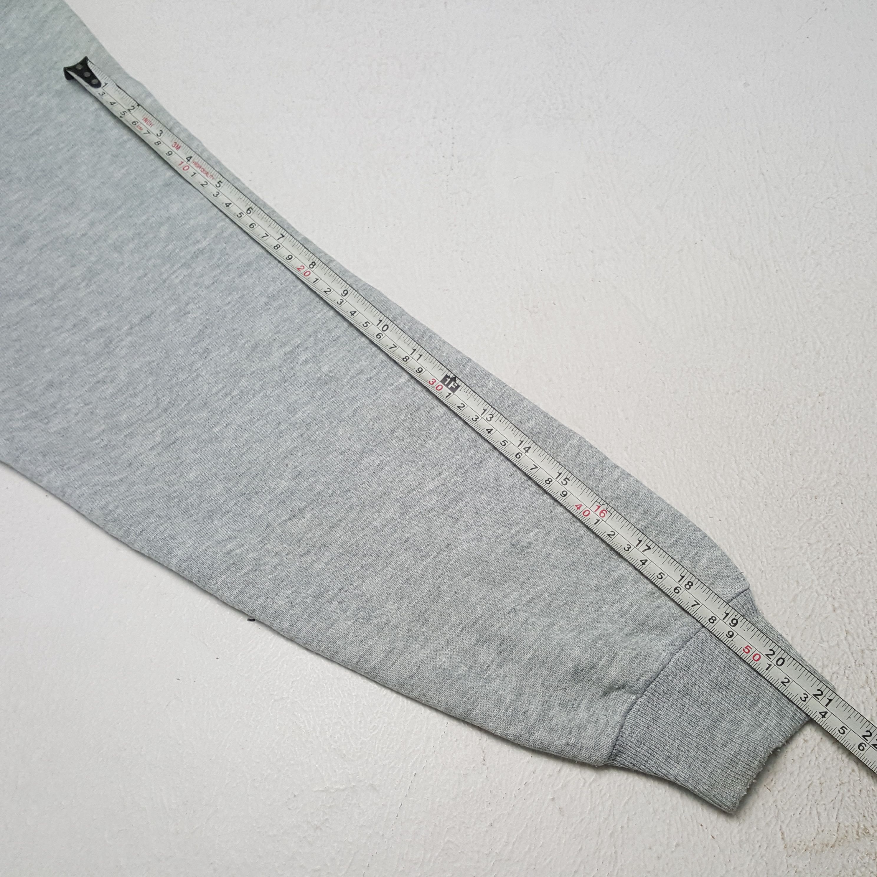 NBA × Vintage Vintage BULLS CHICAGO Nba Basketball Sweatshirt C292N13 Size US M / EU 48-50 / 2 - 7 Thumbnail