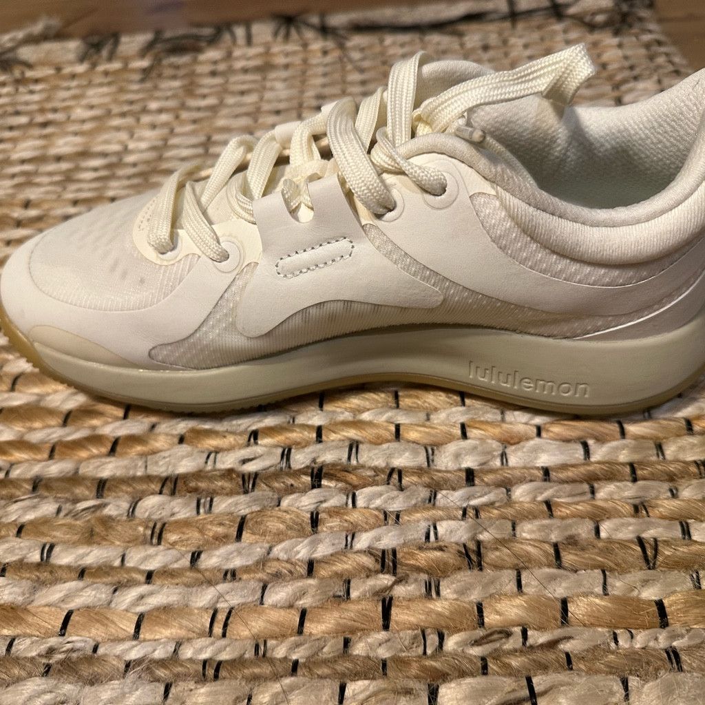Lululemon Lululemon Women's Strongfeel Training Shoe Size US 6 / IT 36 - 6 Thumbnail