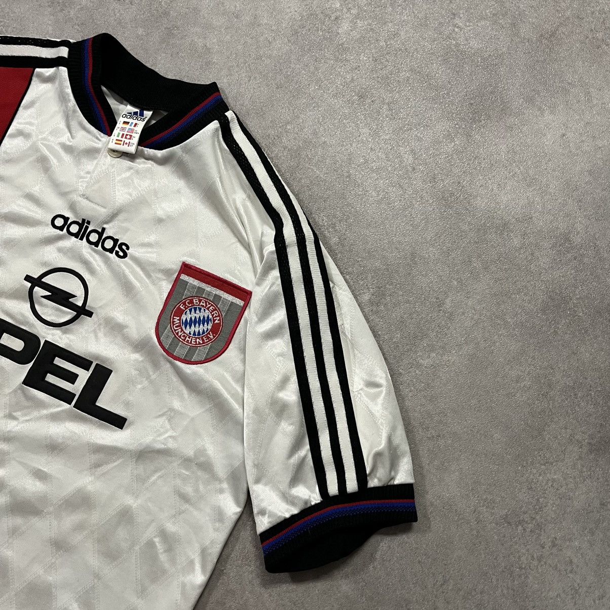 Adidas Vintage Adidas FC Bayern Munchen Opel Soccer Jersey Shirt Size US S / EU 44-46 / 1 - 7 Thumbnail