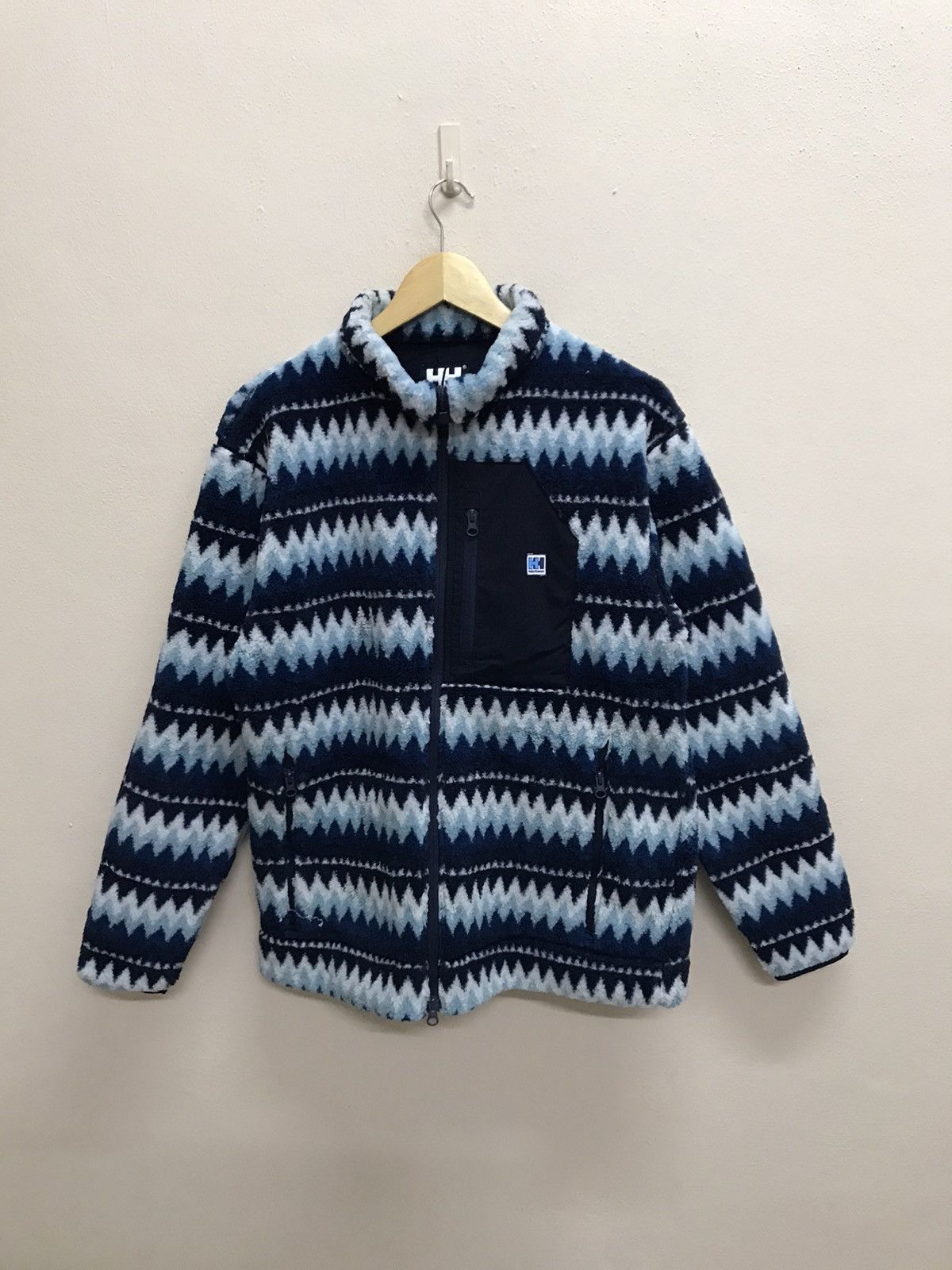 Helly Hansen Vintage Helly Hansen Fleece Sherpa Native Jacket Size US M / EU 48-50 / 2 - 13 Thumbnail