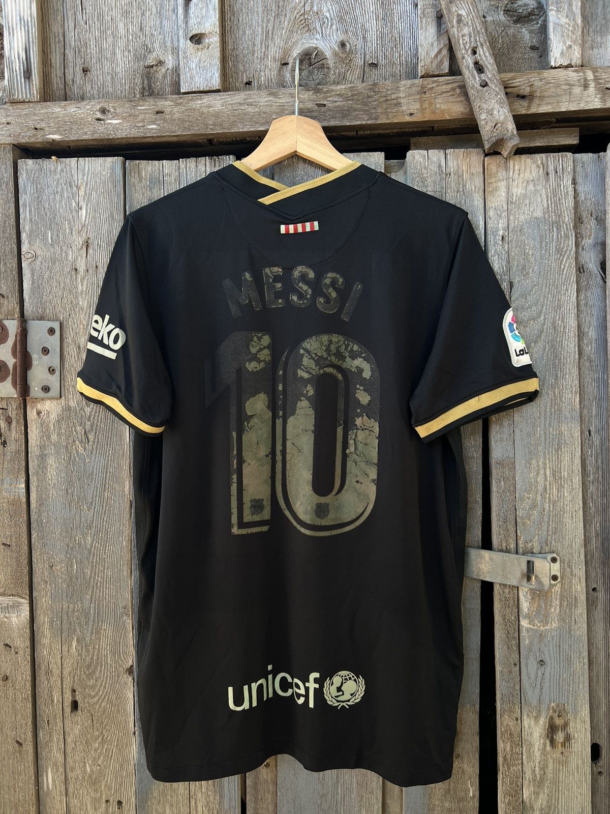 Nike × Vintage Vintage Lionel Messi Nike Barcelona FC Soccer Jersey Kit Size US M / EU 48-50 / 2 - 2 Thumbnail