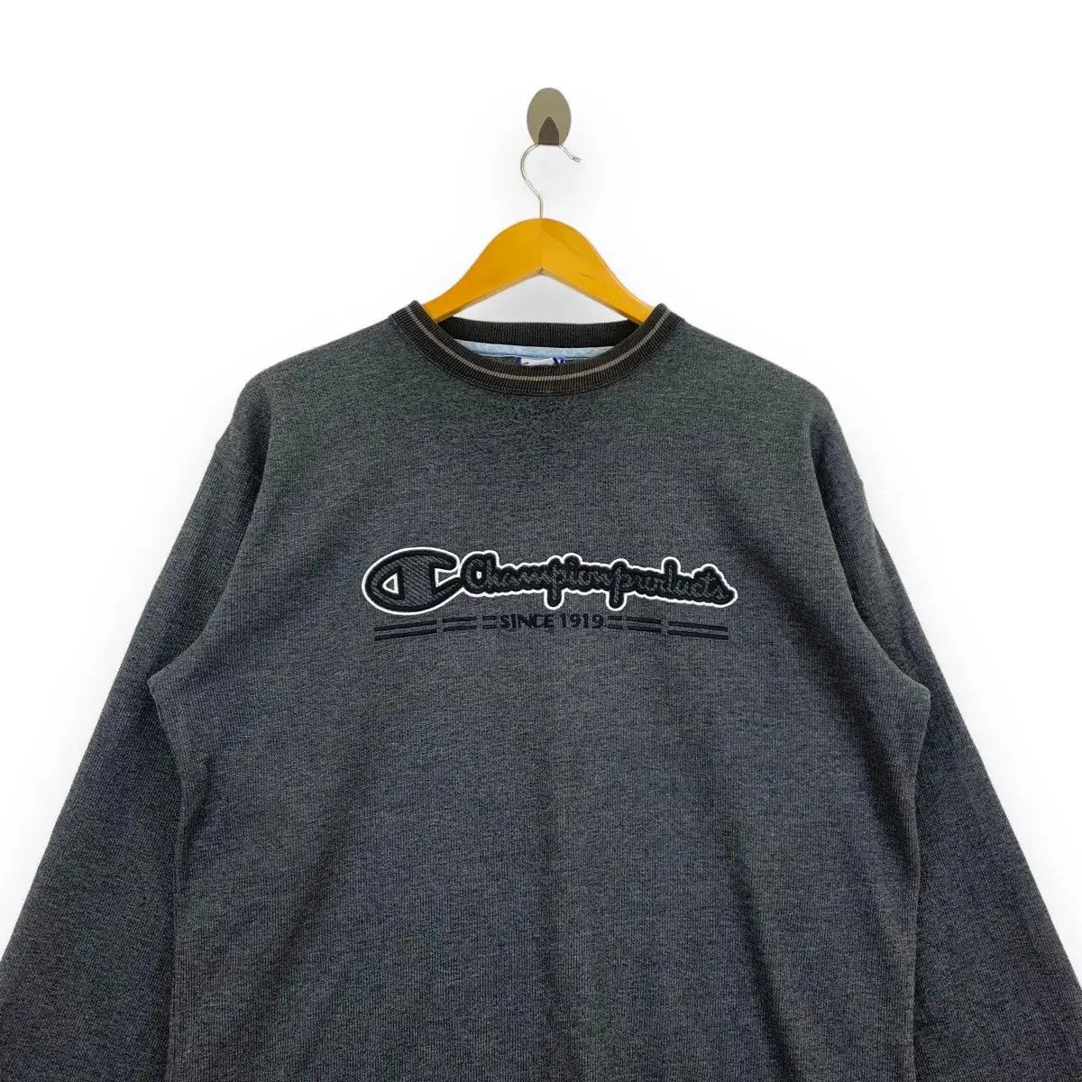Champion Vintage CHAMPION PRODUCTS Embossed Ringer Size L / US 10 / IT 46 - 2 Thumbnail