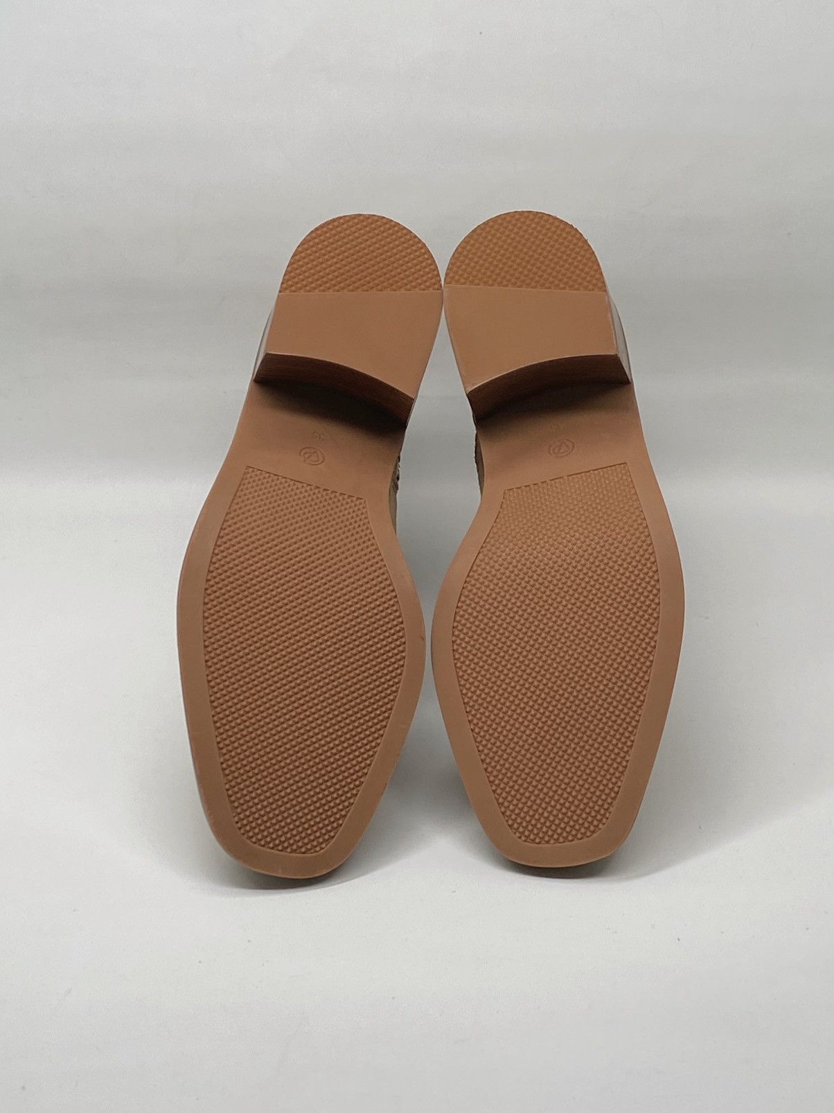 3.1 Phillip Lim 3.1 Phillip Lim Alexa Suede Ankle Boots size 35 Size US 5 / IT 35 - 11 Thumbnail