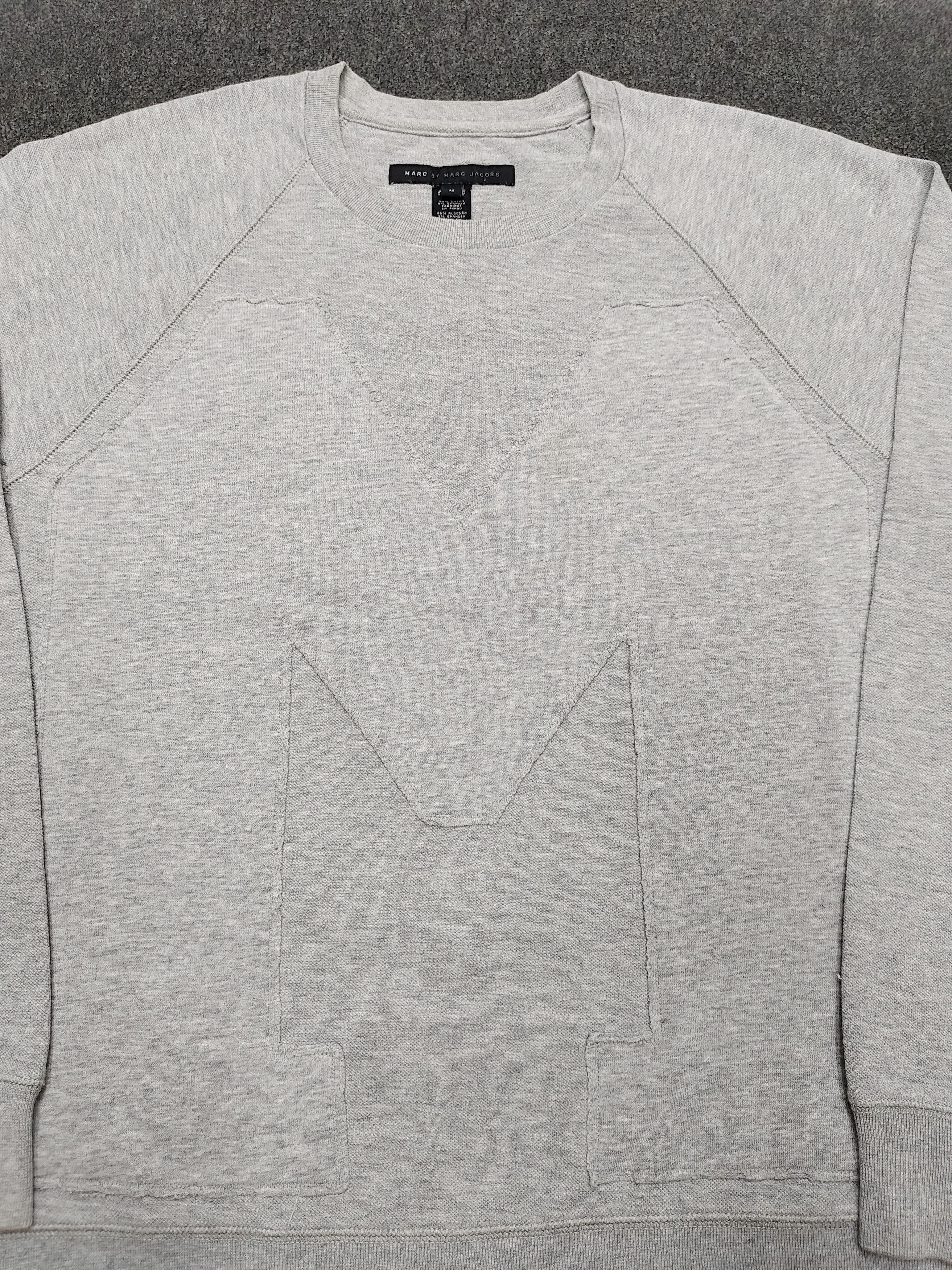 Marc Jacobs Marc Jacobs💥Minimalist Big Logo Pacthwork Sweatshirt Size US M / EU 48-50 / 2 - 2 Thumbnail