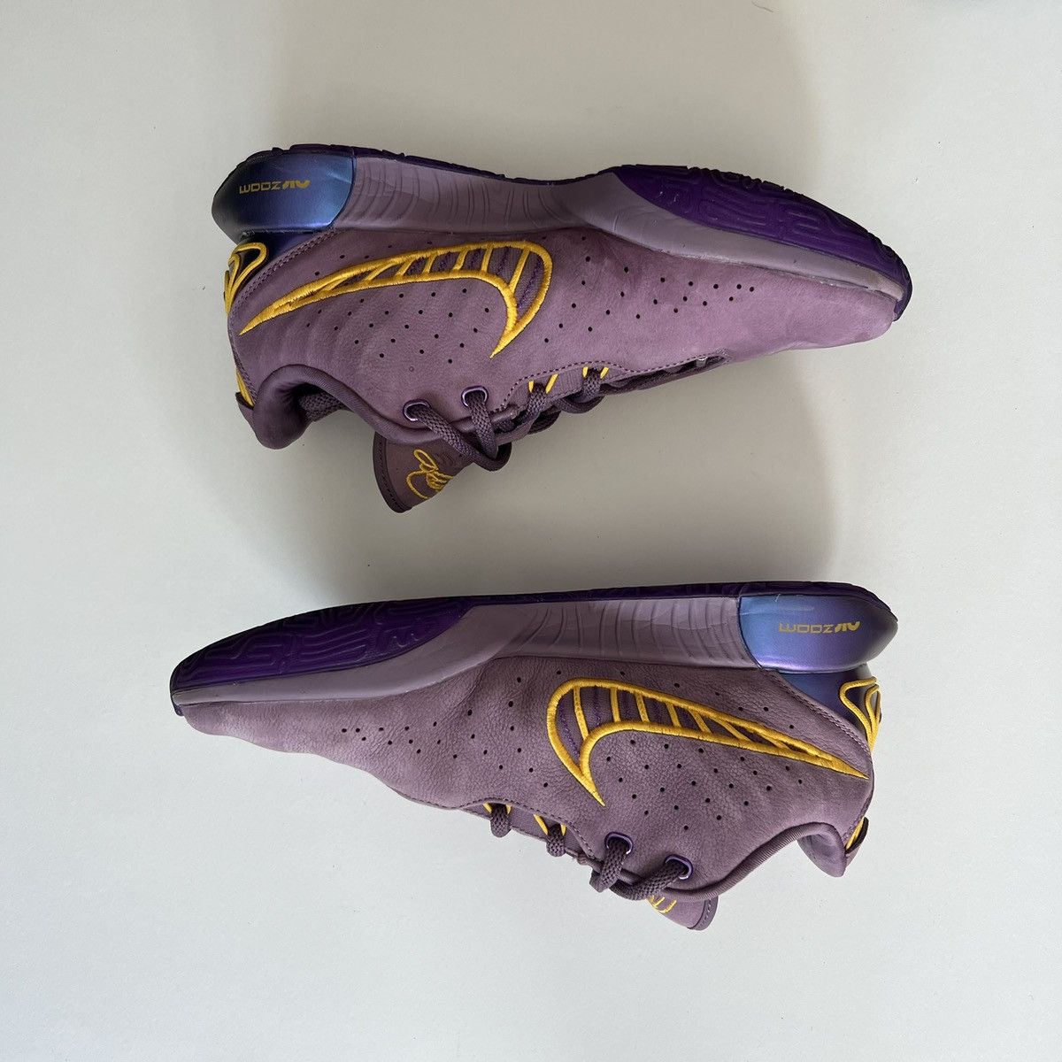 Nike size 8.5 Nike LeBron 21 Freshwater FV2345 500 Violet Dust Size US 8.5 / EU 41-42 - 2 Thumbnail