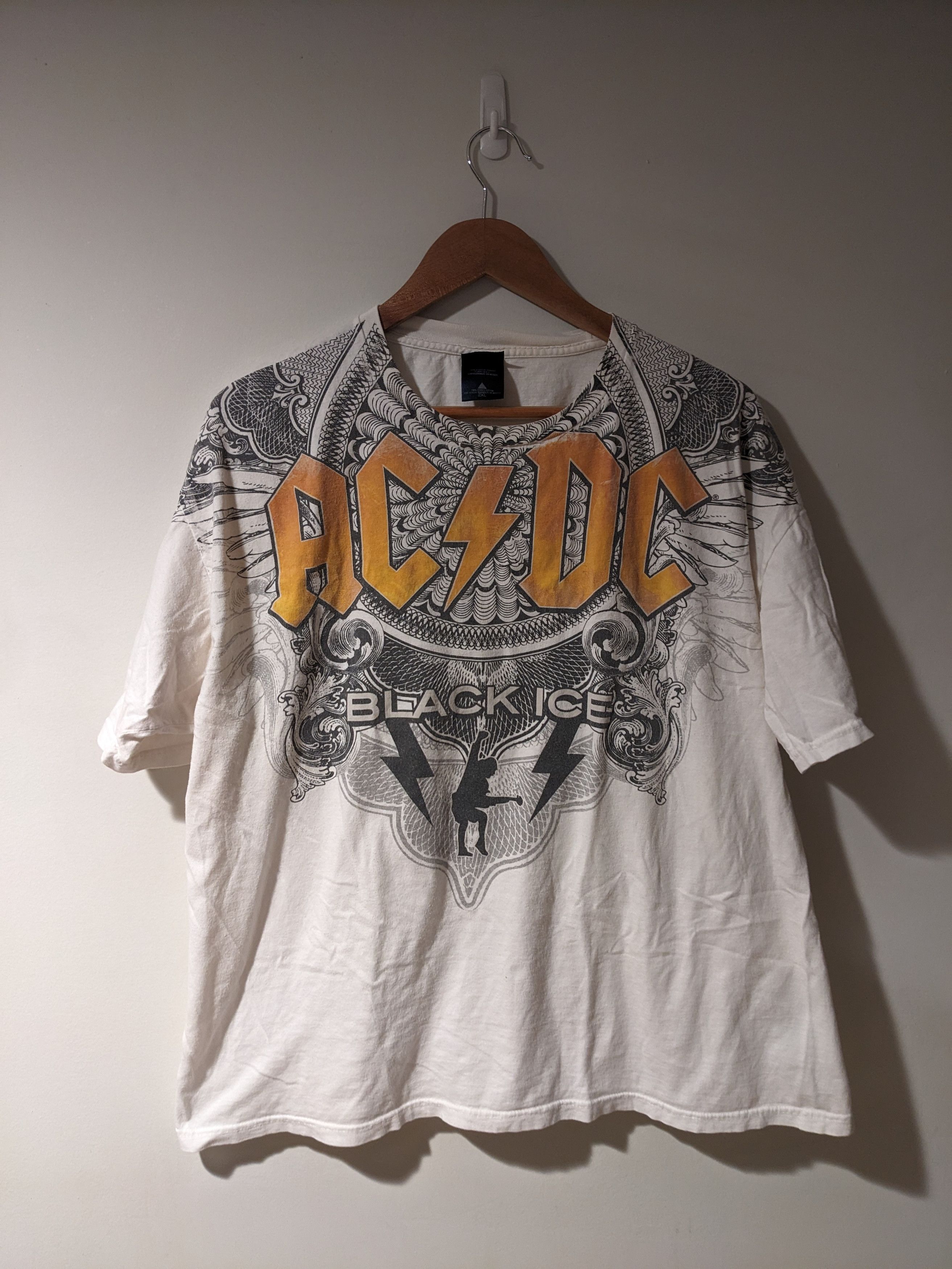 AC/DC × Vintage Vintage 2008 ACDC Black Ice Tour Affliction Inspired T-Shirt Size US XXL / EU 58 / 5 - 1 Thumbnail