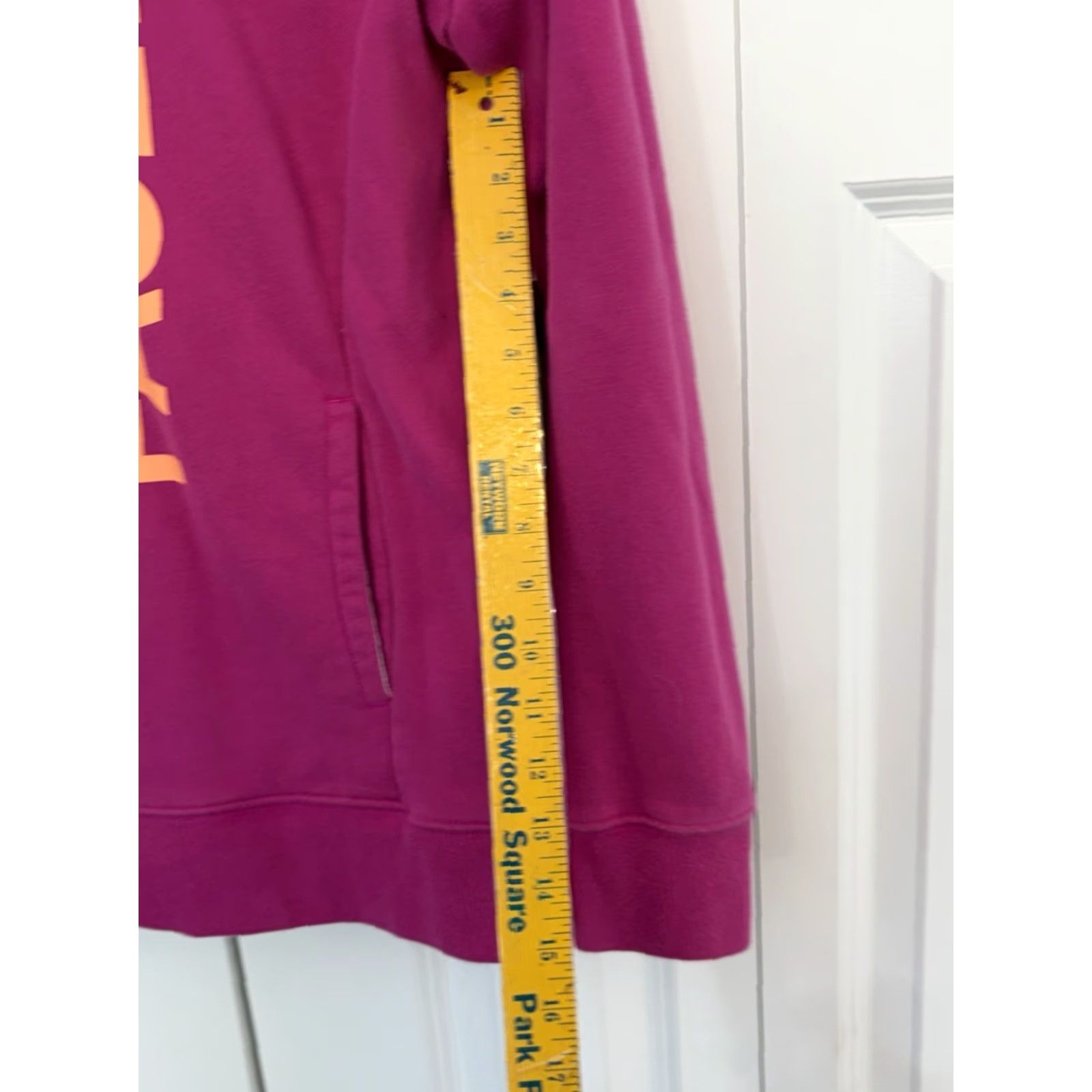 The North Face The North Face Hoodie Women Pink Logo Long Sleeve Large Pullover Fleece Kangaroo Pocket Activewear Winter Fall Spring Regular Fit Size L / US 10 / IT 46 - 4 Thumbnail