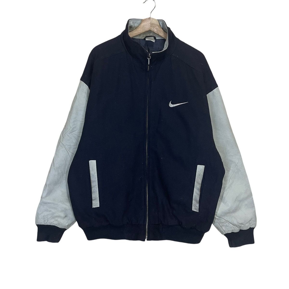 Nike Vintage 90s Nike Varsity Sleeve Leather Jacket Size US L / EU 52-54 / 3 - 6 Thumbnail