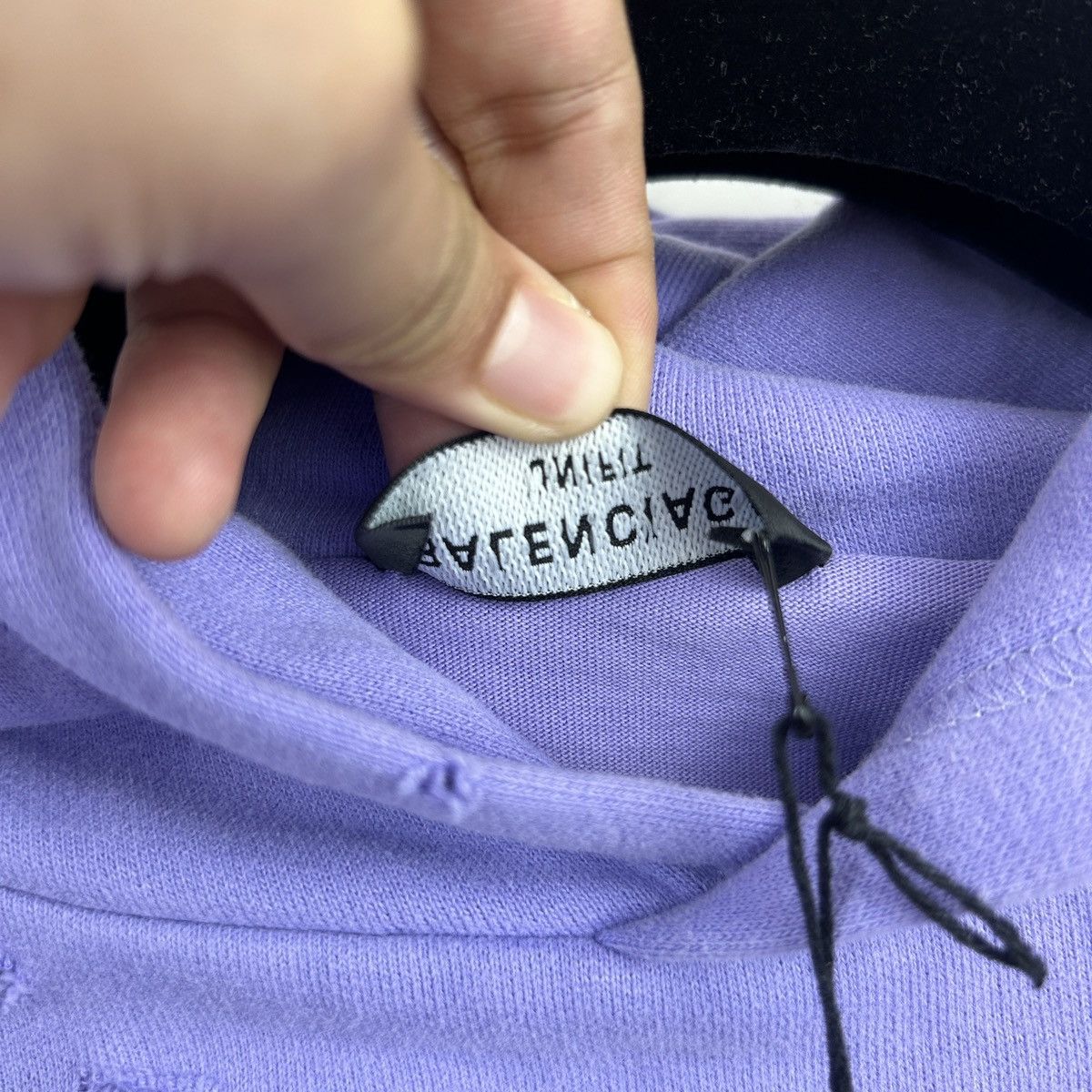 Balenciaga Balenciaga destroyed hoodie Size US S / EU 44-46 / 1 - 4 Thumbnail