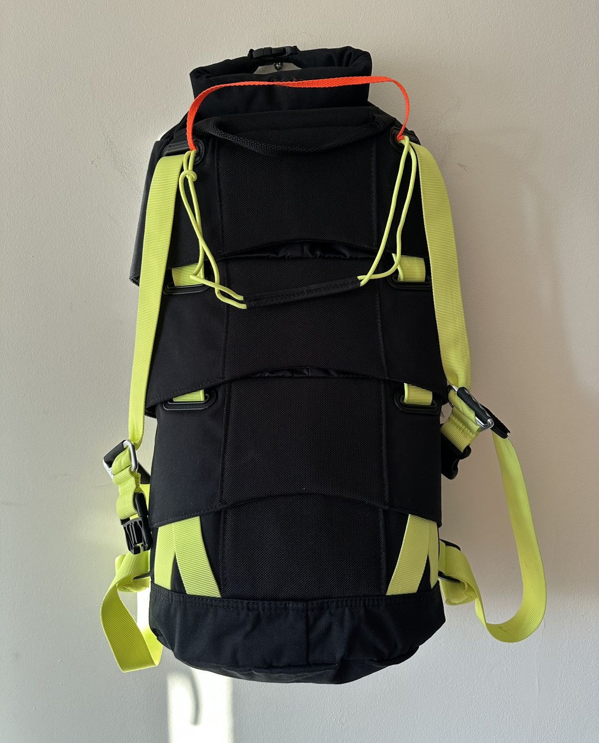 Nike Nike Mog Bolt expandable backpack black neon Size ONE SIZE - 3 Thumbnail