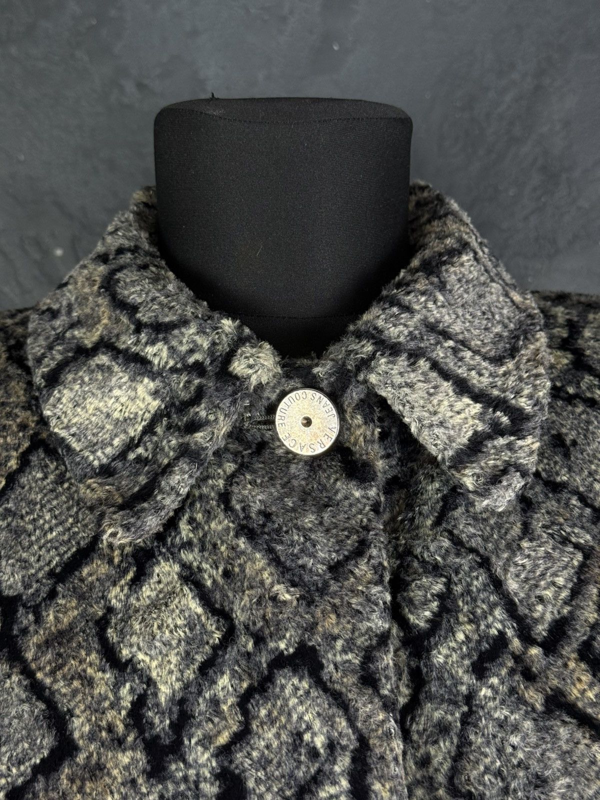 Versace Jeans Couture Versace Jeans Couture Vintage Fur Trench Coat Size L / US 10 / IT 46 - 7 Thumbnail