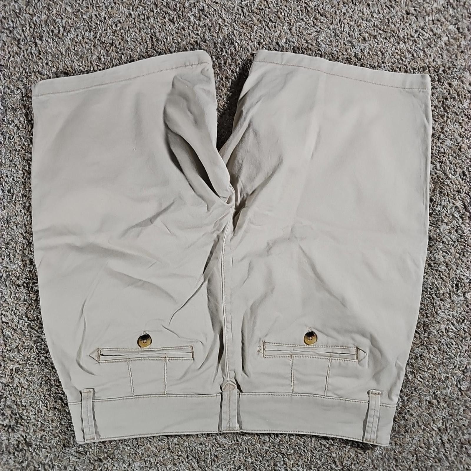 Lee Lee Women Straight Fit Khaki Cargo Shorts 10M Outdoor Casual Size 30" / US 8 / IT 44 - 6 Thumbnail