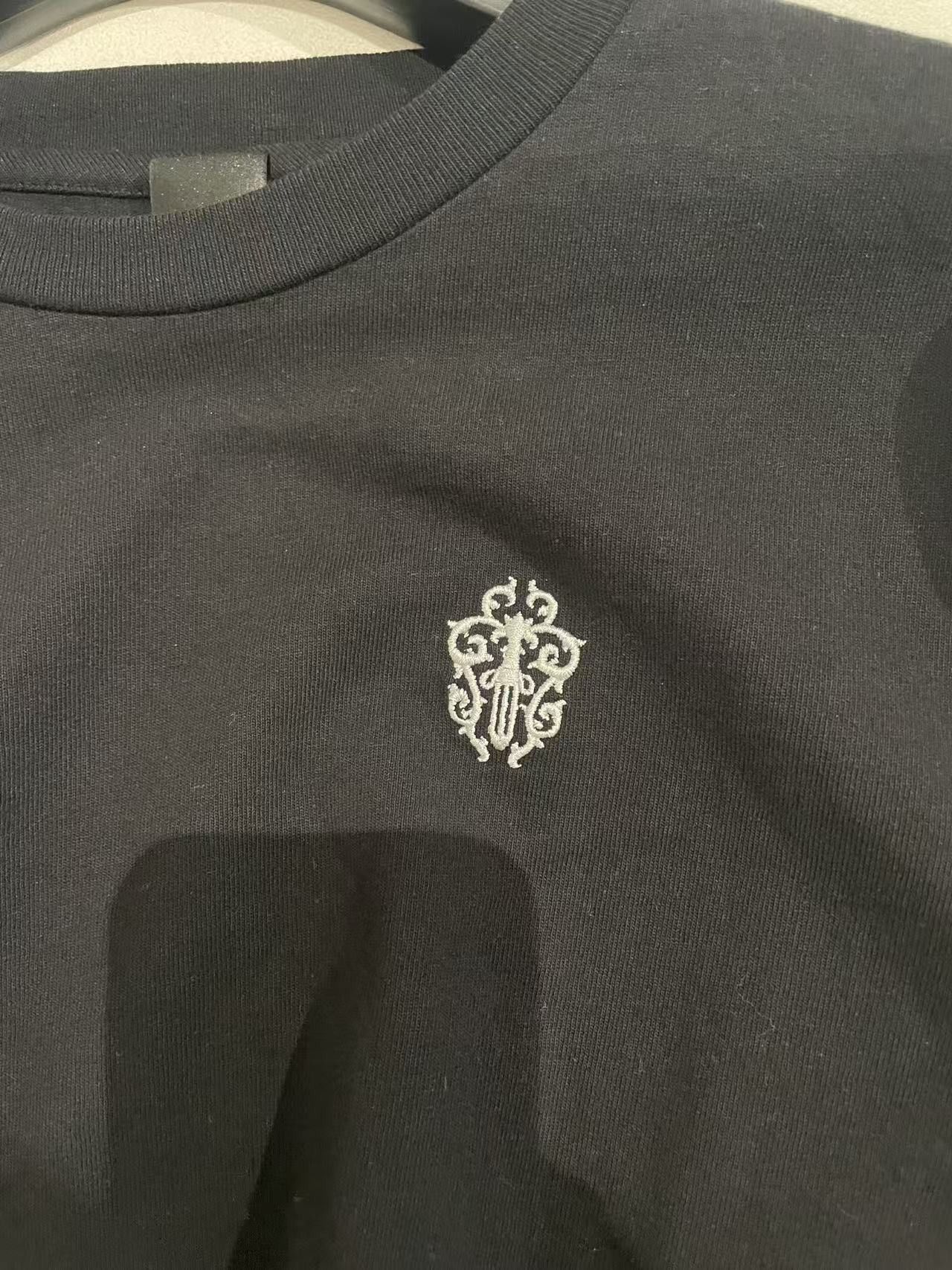 Chrome Hearts Chrome Hearts Dagger Cross Logo Embroidered Long Sleeve Tee Size S / US 4 / IT 40 - 3 Thumbnail