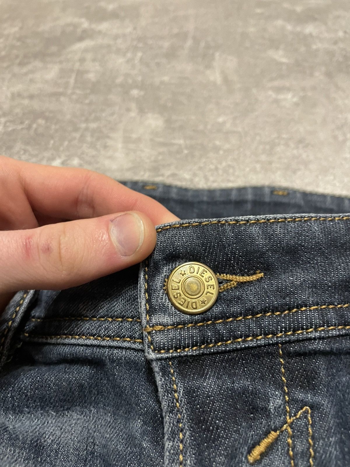 Diesel Vintage Diesel Distressed Denim Jeans Pants 32 Y2K Size US 32 / EU 48 - 14 Thumbnail