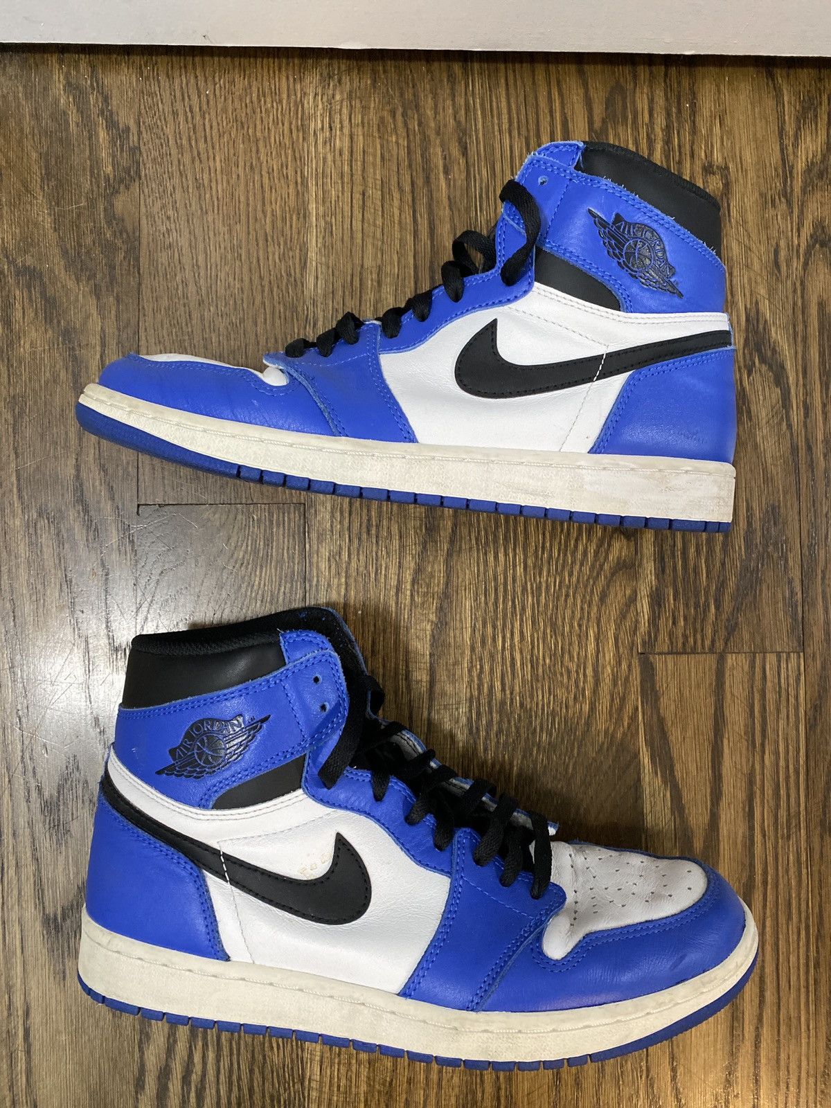 Jordan Brand 2017 Air Jordan 1 Game Royal 9.5 Size US 9.5 / EU 42-43 - 1 Thumbnail