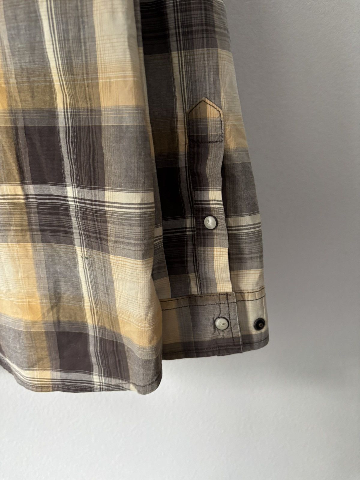 Carhartt Vintage Carhartt Button Up Longsleeve Shirt Size US XL / EU 56 / 4 - 6 Thumbnail