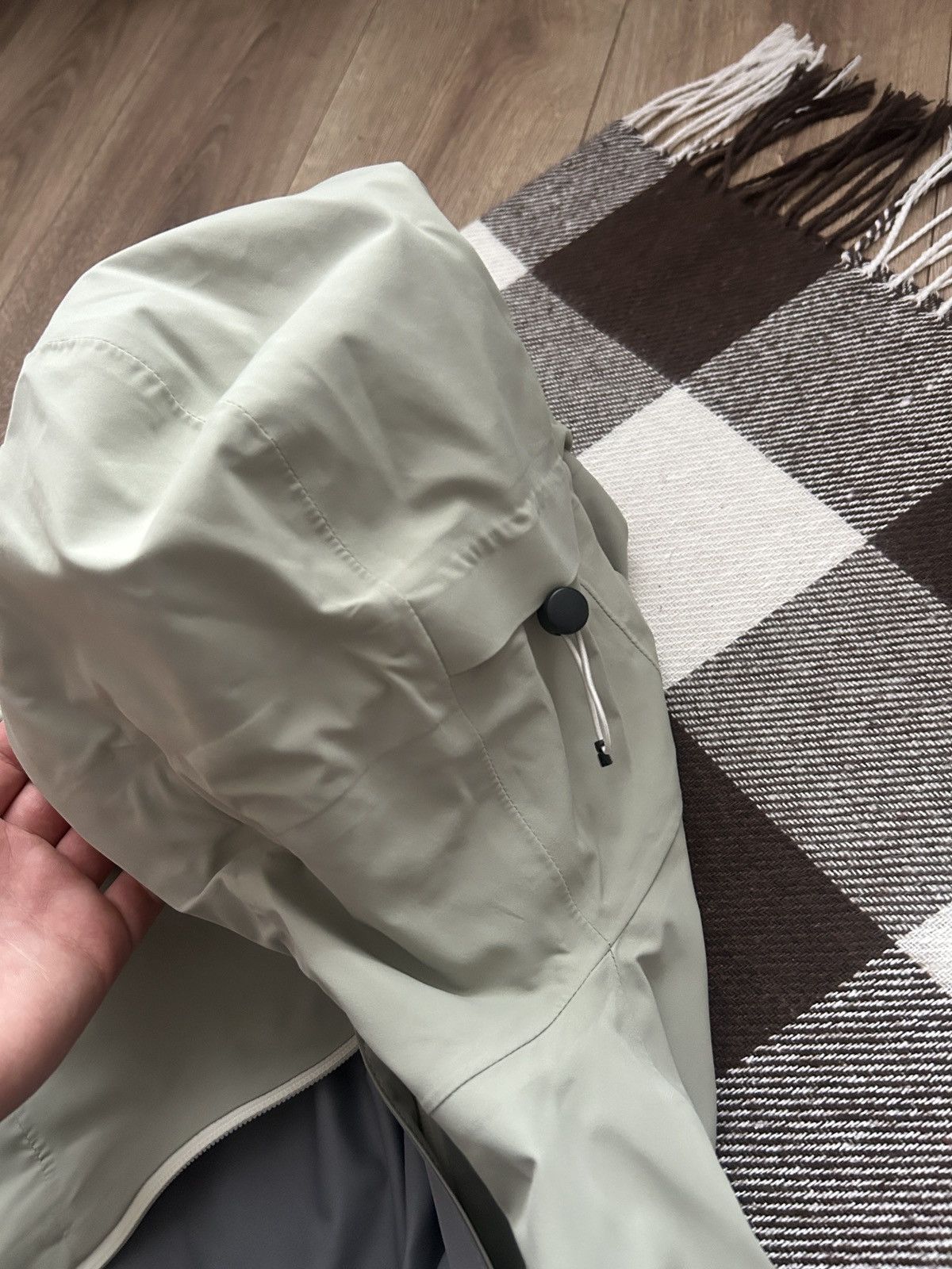 Other Quechua Waterproof beta jacket mens olive grey outdoors Size US M / EU 48-50 / 2 - 6 Thumbnail