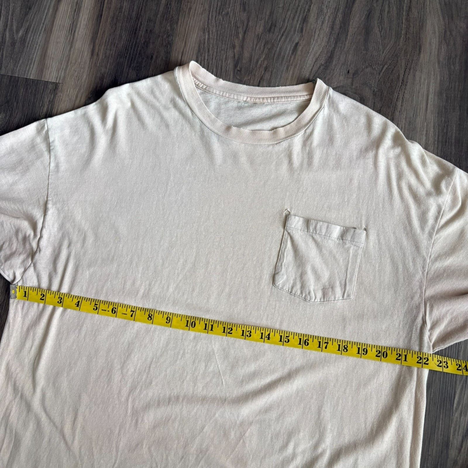 Vintage Vintage Paper Thin Worn Burnout T-Shirt Size L 1980s Brown Size US L / EU 52-54 / 3 - 7 Thumbnail