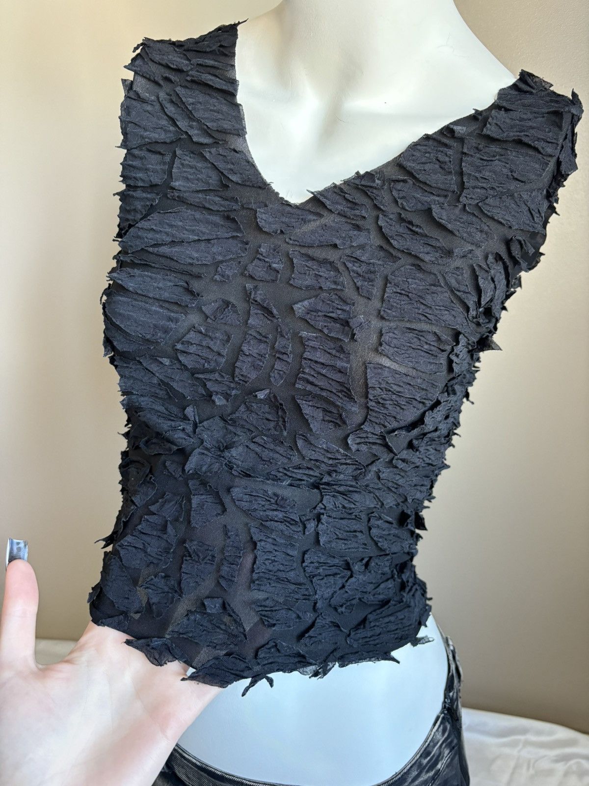 Japanese Brand × Vintage Avant garde vintage mesh tank top Size M / US 6-8 / IT 42-44 - 2 Thumbnail