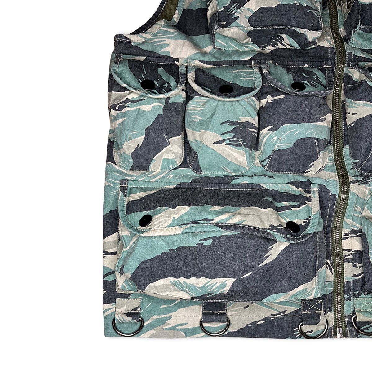 Maharishi 2023 Maharishi M.F.T.C Ciso Experimental Tigerstripe Vest Size US S / EU 44-46 / 1 - 6 Thumbnail