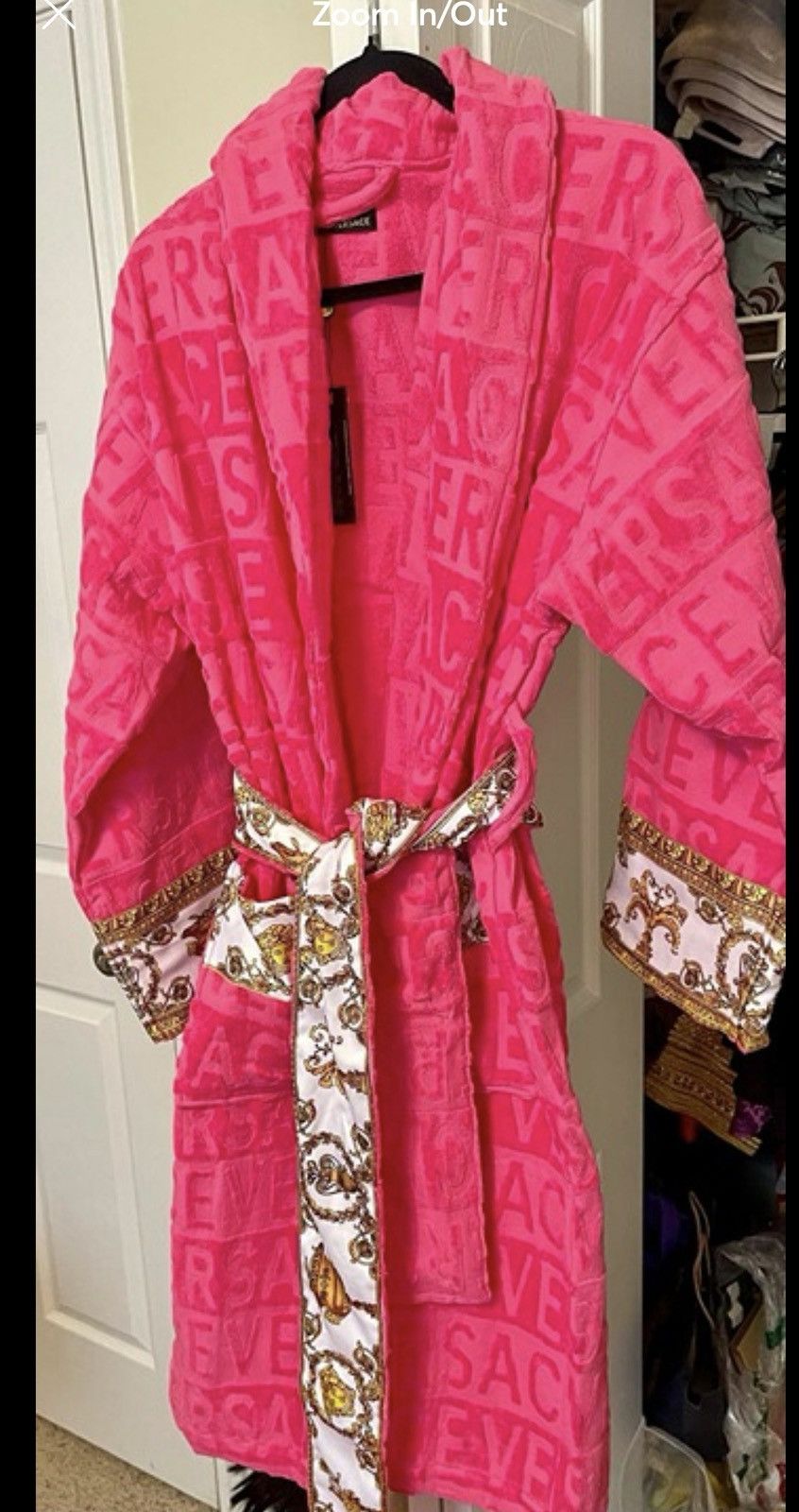 Versace Versace Medusa Baroque Plush Bath Robe Pink Gold Large NWT Size ONE SIZE - 3 Thumbnail