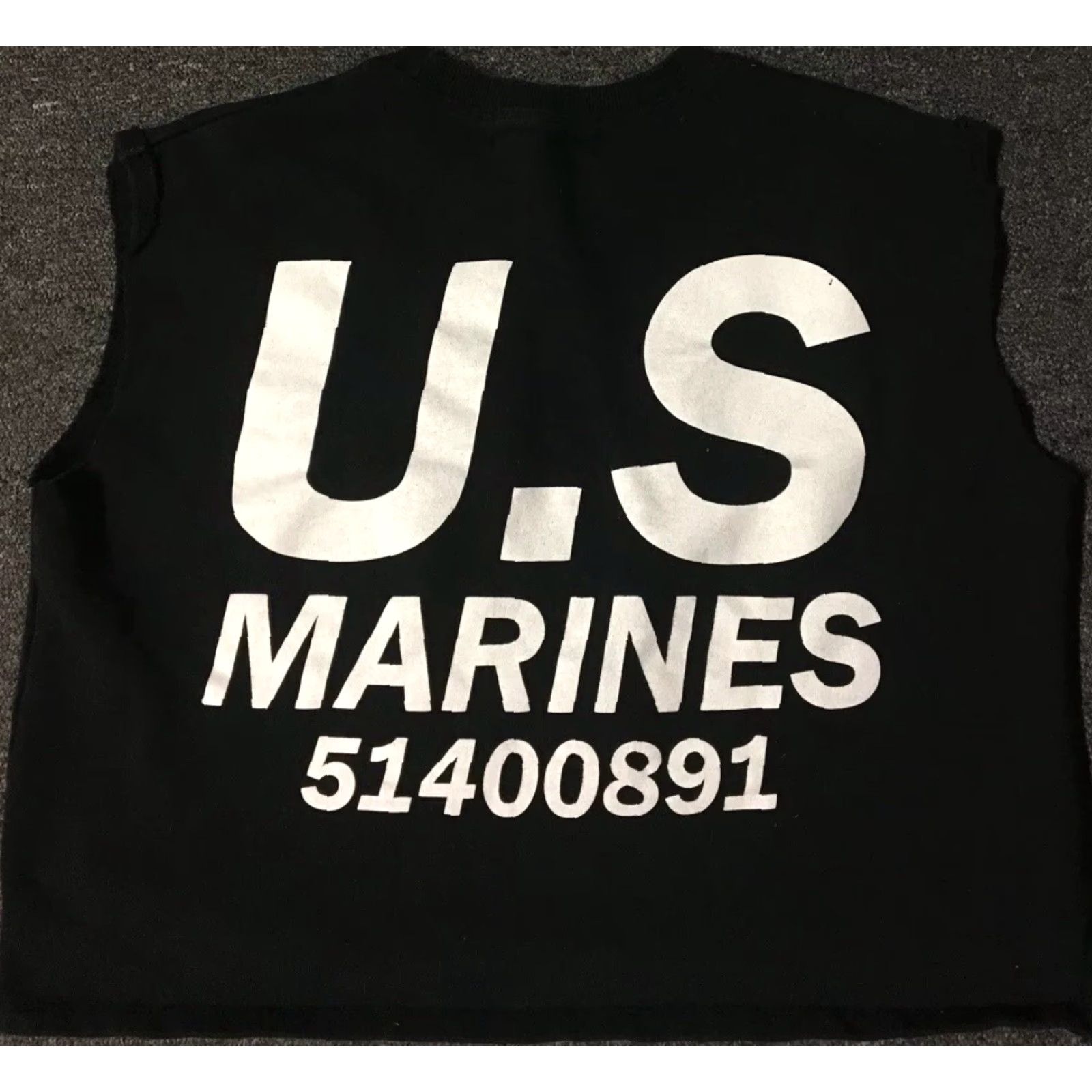 Vintage VINTAGE US Marines Mess With the Best Crop Sleeveless Sweatshirt M Army Grunge 90s Women Black Chobi Shirt Adult M Black Size M / US 6-8 / IT 42-44 - 2 Thumbnail