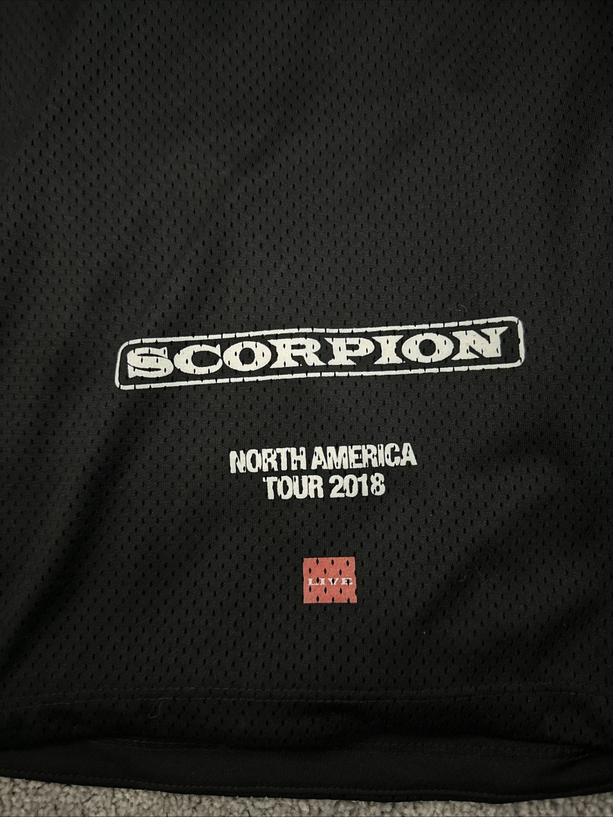 Drake Drake 2018 Scorpion Tour Shorts Size US 36 / EU 52 - 2 Thumbnail