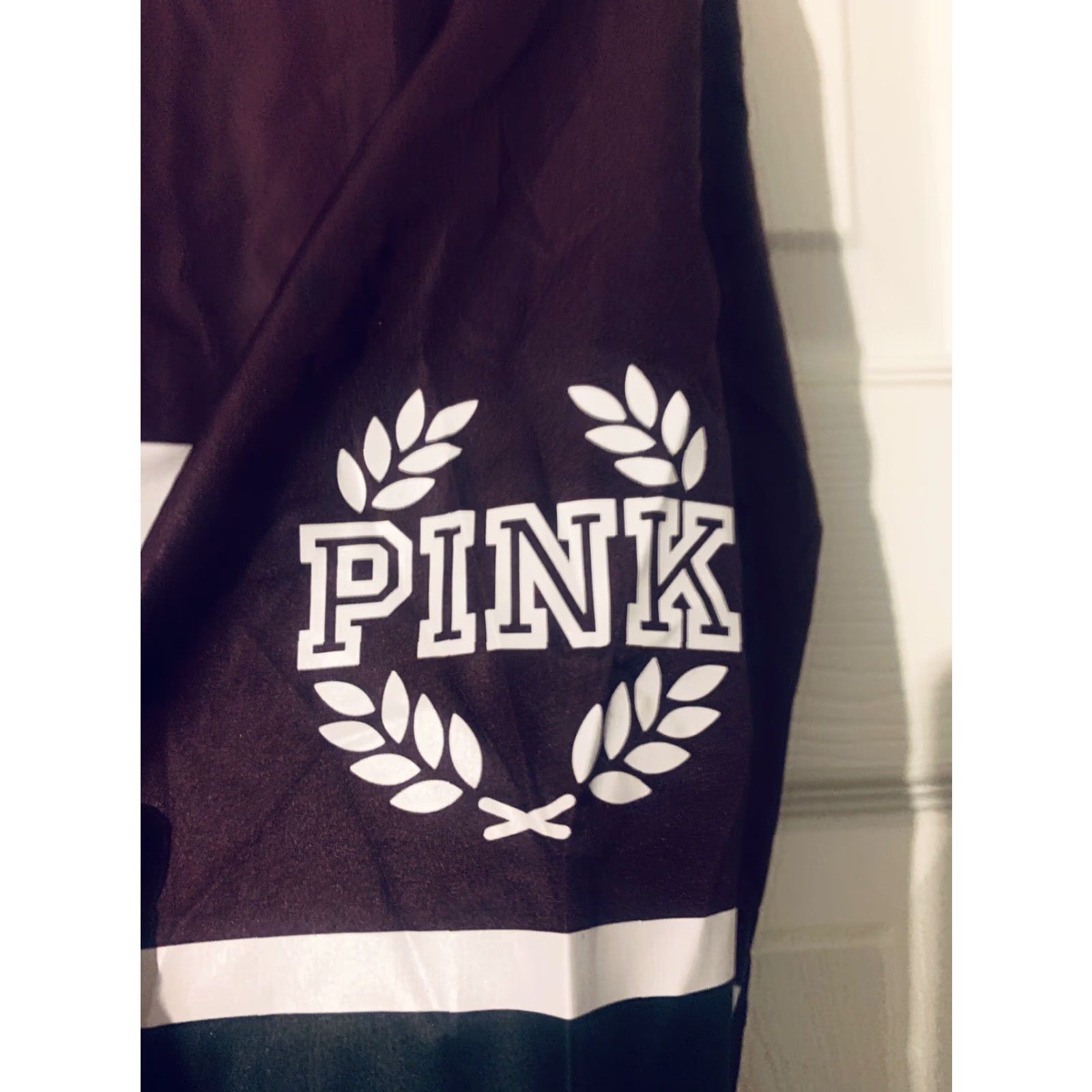 Pinko PINK Victoria Secret Full Zip Windbreaker Jacket Maroon Medium/ Large Size M / US 6-8 / IT 42-44 - 4 Thumbnail