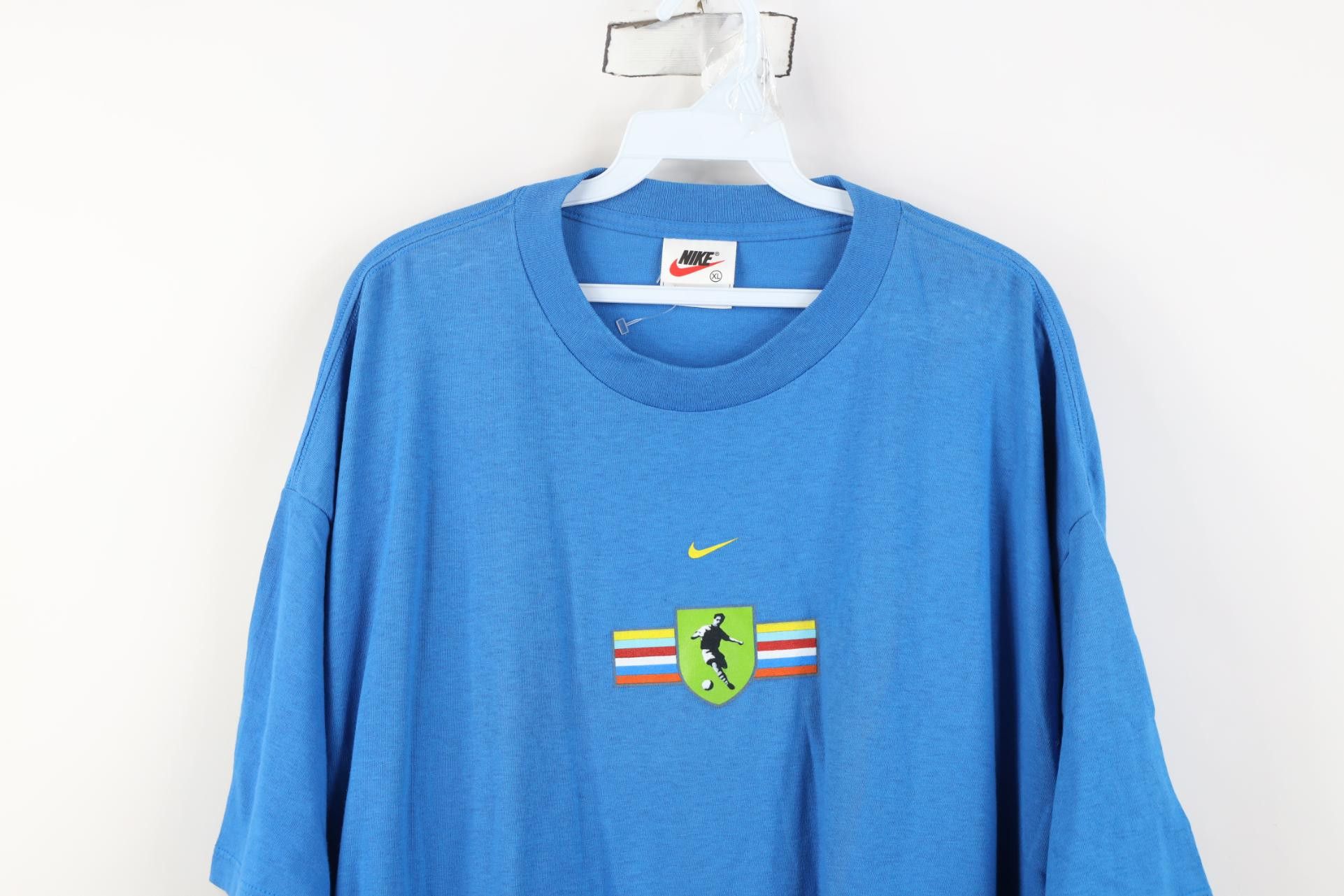Nike Deadstock Vintage 90s Nike Center Swoosh Soccer T-Shirt USA Size US XL / EU 56 / 4 - 2 Thumbnail