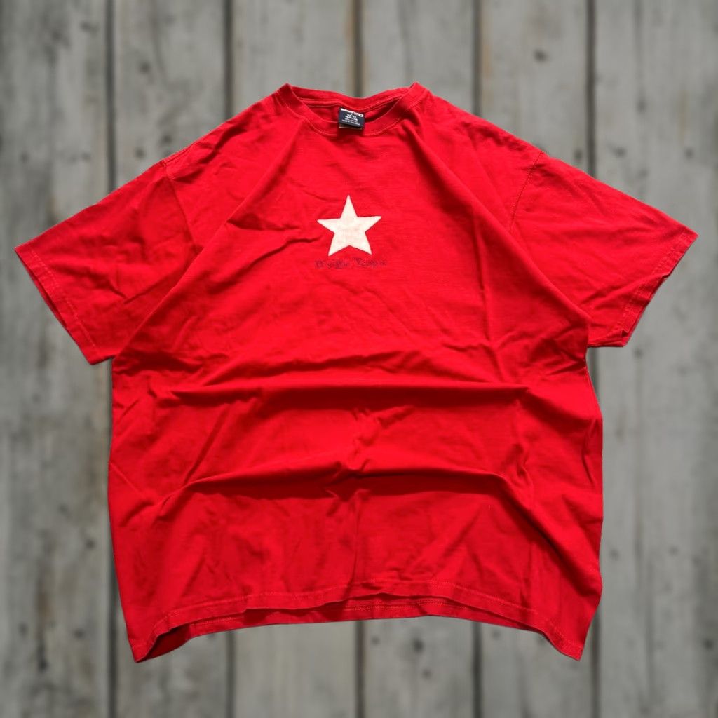 Vintage VINTAGE We The People Lands End T-shirt Men L Red Y2K 90s Star Distressed/Pre-owned Mens Shirt Size US L / EU 52-54 / 3 - 1 Thumbnail