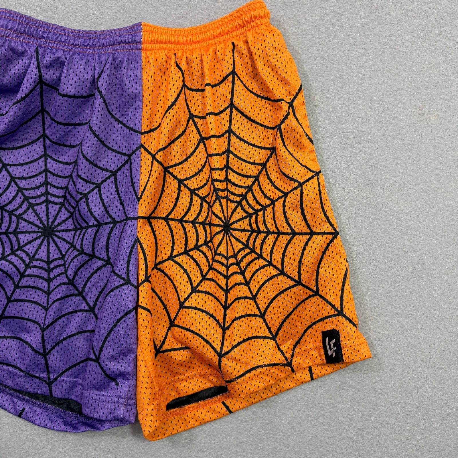 Vintage Lost Files Clothing Halloween Collection Spider Web Shorts Size US 34 / EU 50 - 2 Thumbnail
