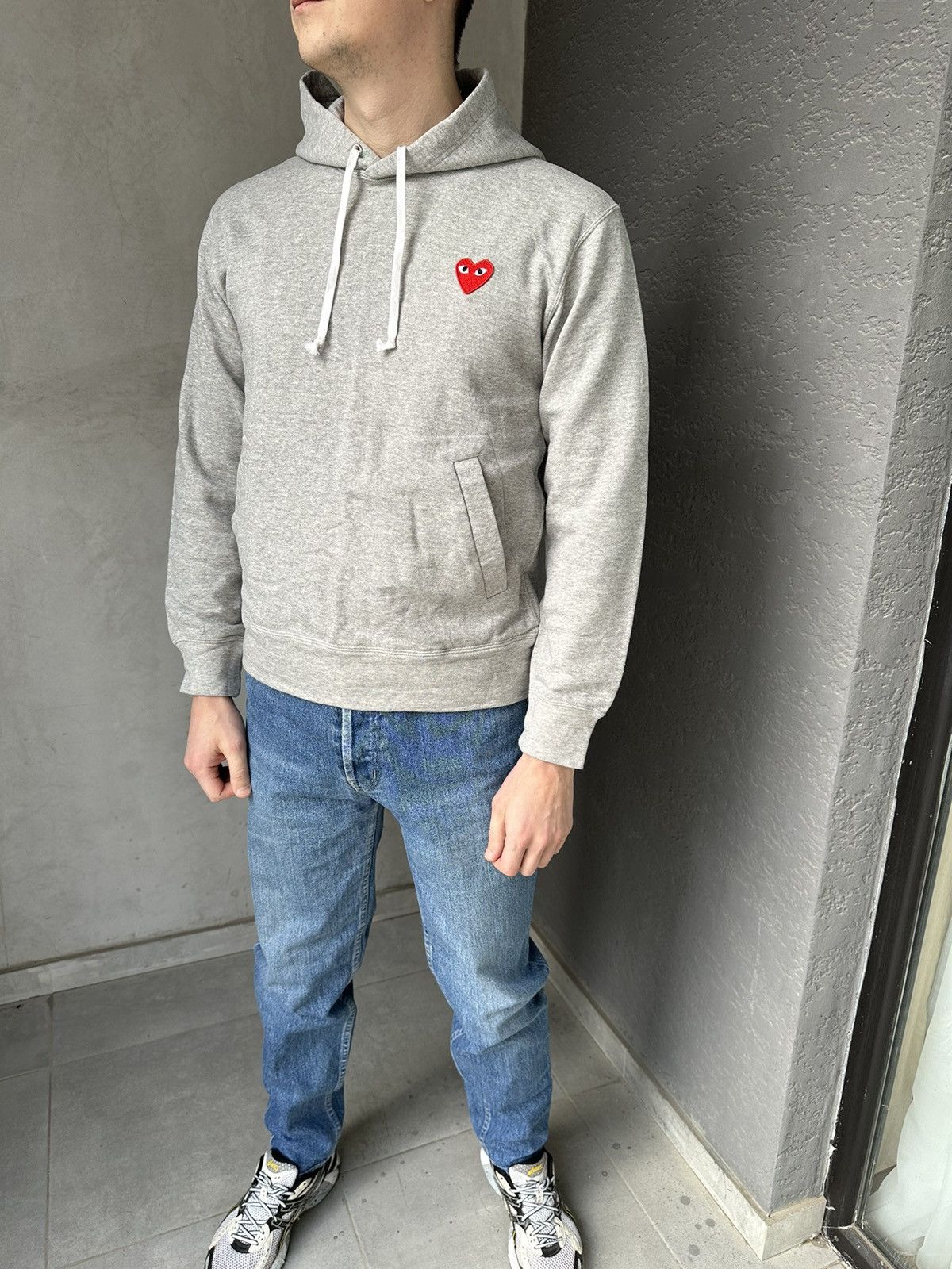 Comme des Garcons × Comme des Garcons PLAY × Comme des Garcons SHIRT COMME DES GARCONS PLAY HOODIE SWEATER SWEATSHIRT Size US M / EU 48-50 / 2 - 18 Thumbnail