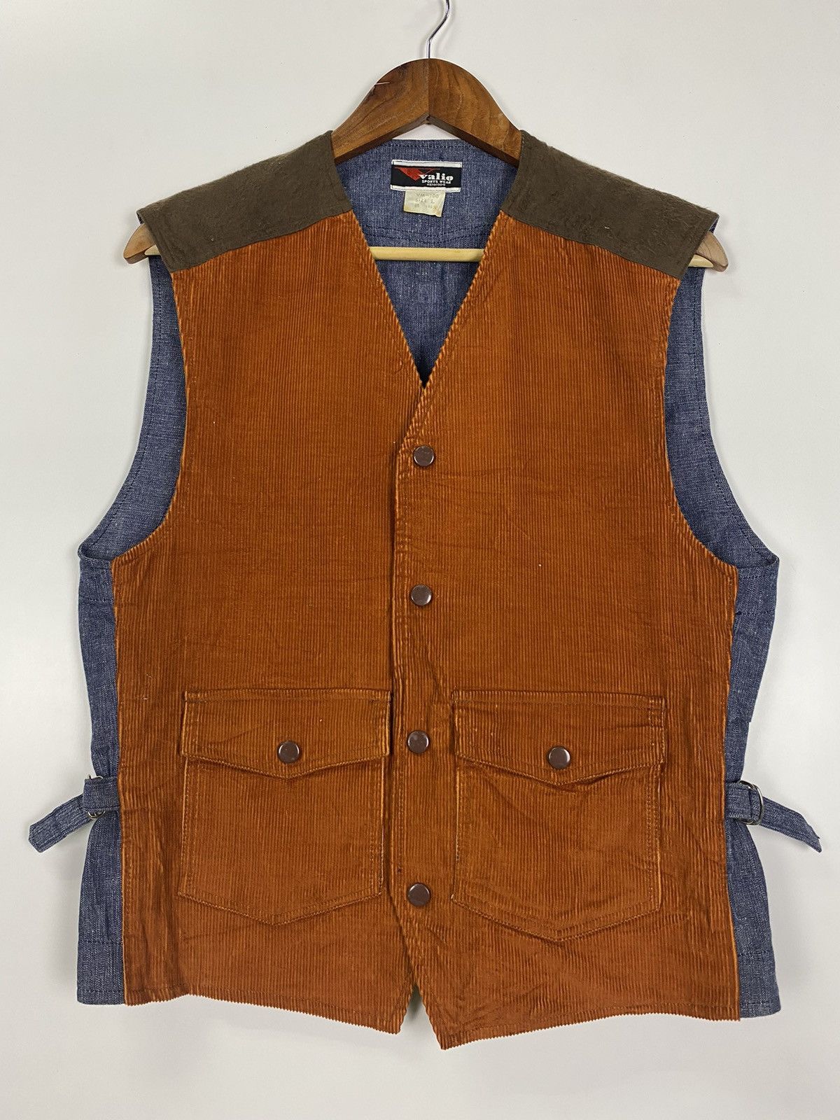 Japanese Brand × Vintage Vintage Valio Sportwear Kenkoo vest Size US L / EU 52-54 / 3 - 3 Thumbnail
