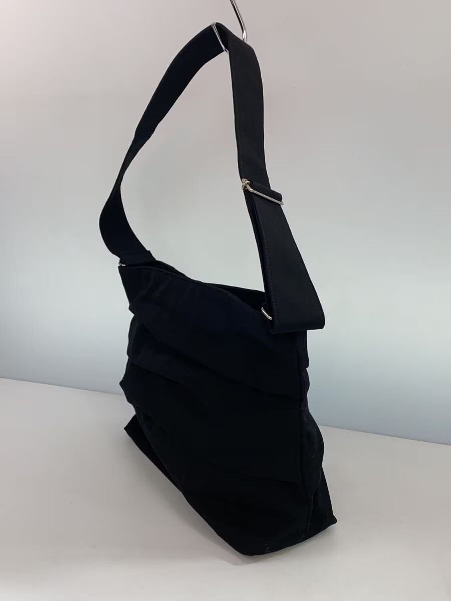 Yohji Yamamoto Pleated Shoulder Bag Size ONE SIZE - 2 Thumbnail