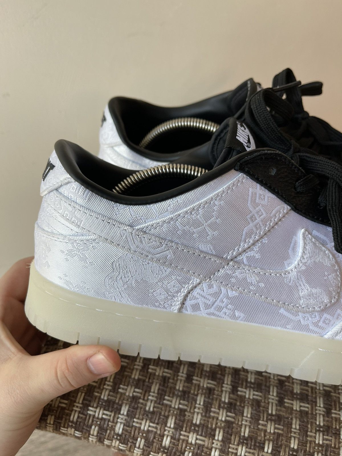 CLOT × Nike Nike Dunk Low x CLOT x Fragment Design White Silk 20th sz 12 Size US 12 / EU 45 - 3 Thumbnail