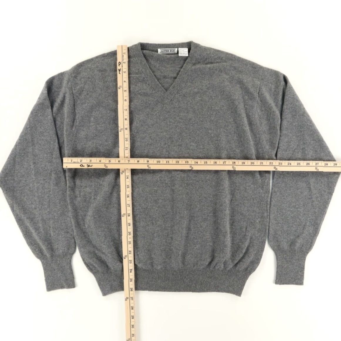 Vintage Alter Ego Solid V-Neck Long Sleeve Sweater Gray Men's L Shirt Size US L / EU 52-54 / 3 - 3 Thumbnail