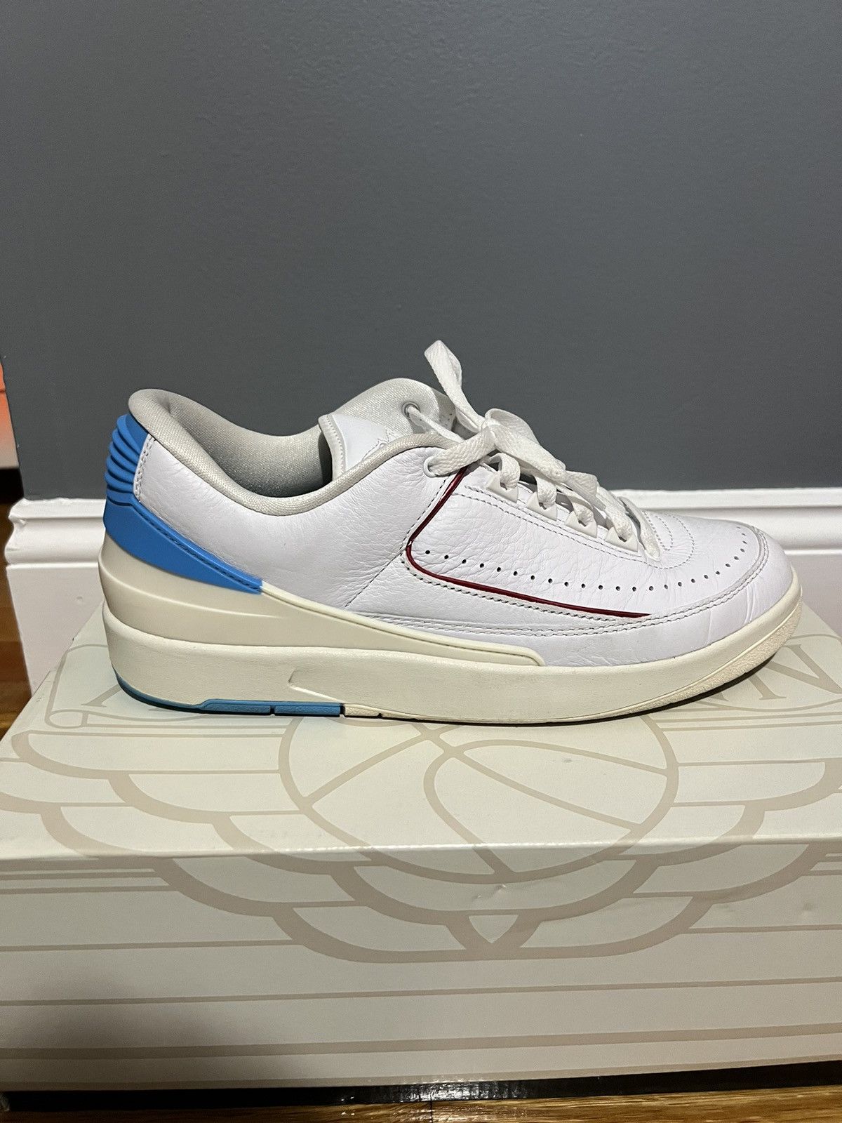 Jordan Brand Jordan 2 low NC to Chi size 9 Size US 9 / EU 42 - 4 Thumbnail