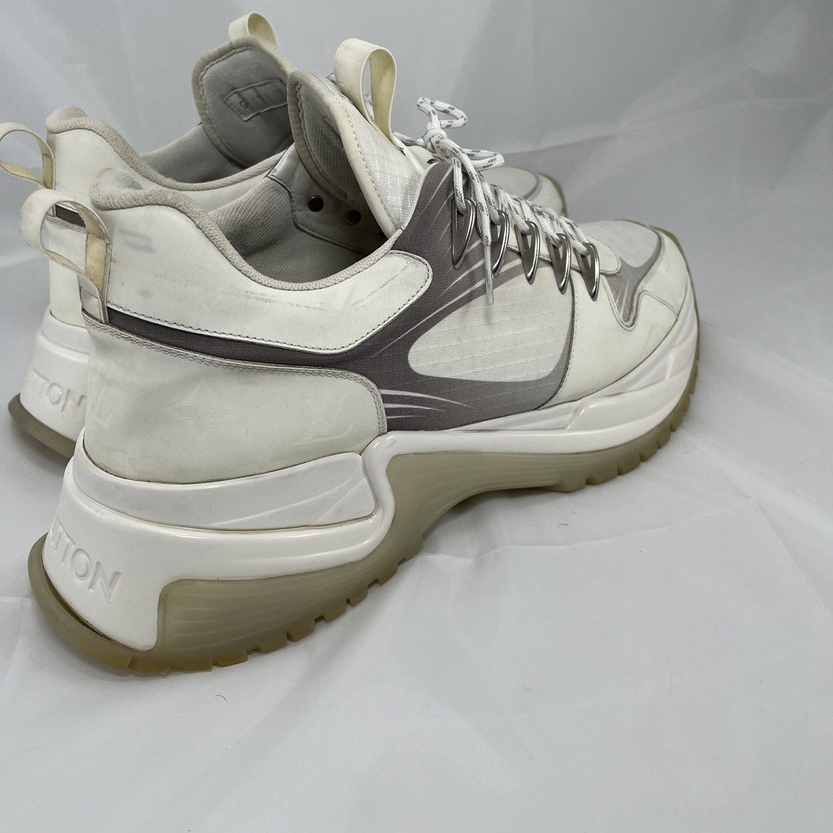 Louis Vuitton × Virgil Abloh Rare Louis Vuitton pulse monogram chunky sneakers Size US 11 / EU 44 - 8 Thumbnail