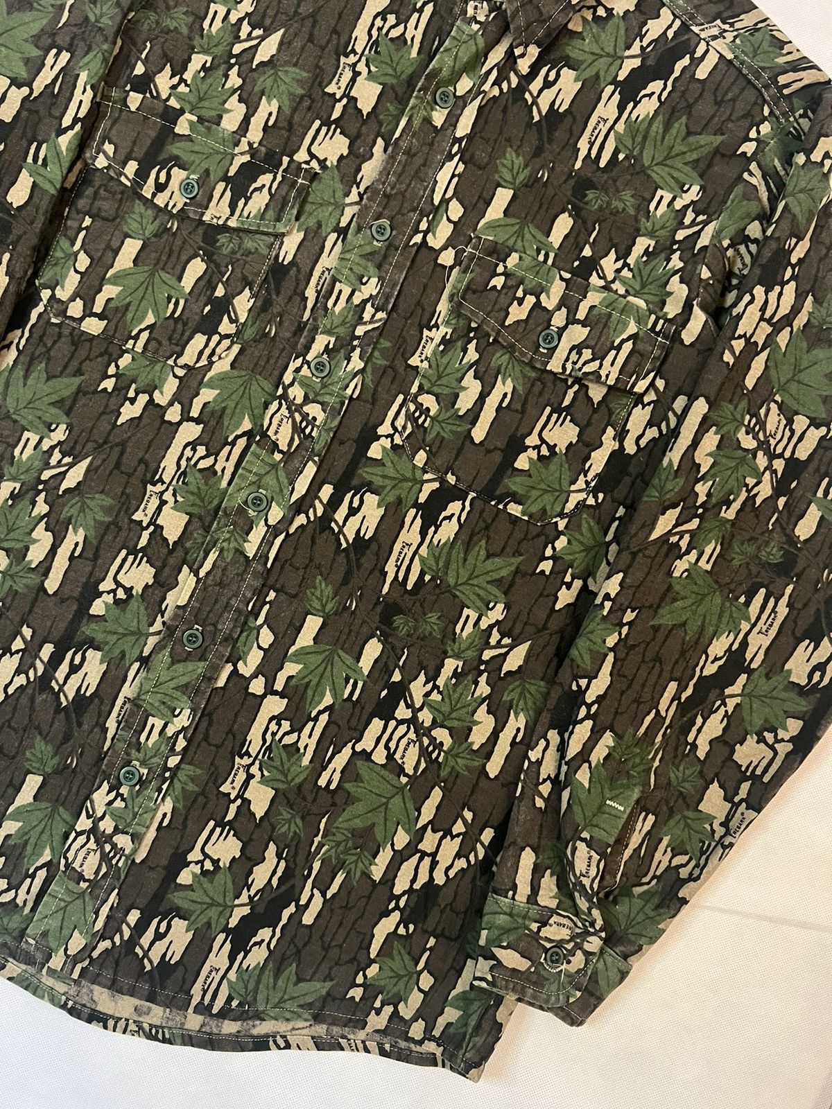 Vintage Vintage 90's Melton Deerskin Camo Hunting Shirt Size US M / EU 48-50 / 2 - 7 Thumbnail