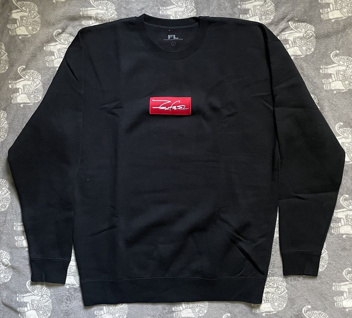 Futura Futura Laboratories crewneck box logo Size US L / EU 52-54 / 3 - 3 Thumbnail