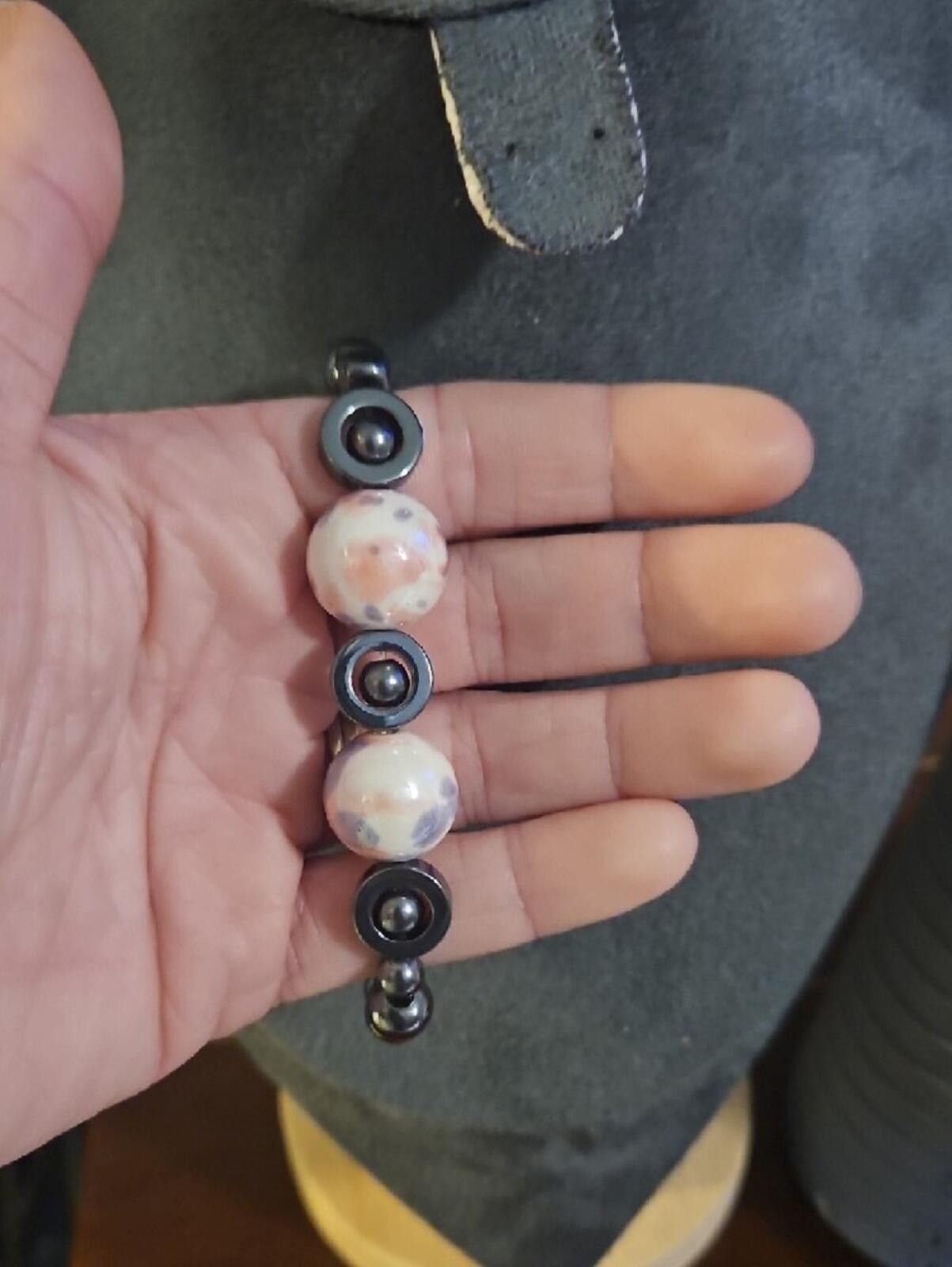 Other Hematite And Glass Beaded Bracelet Size ONE SIZE - 2 Thumbnail