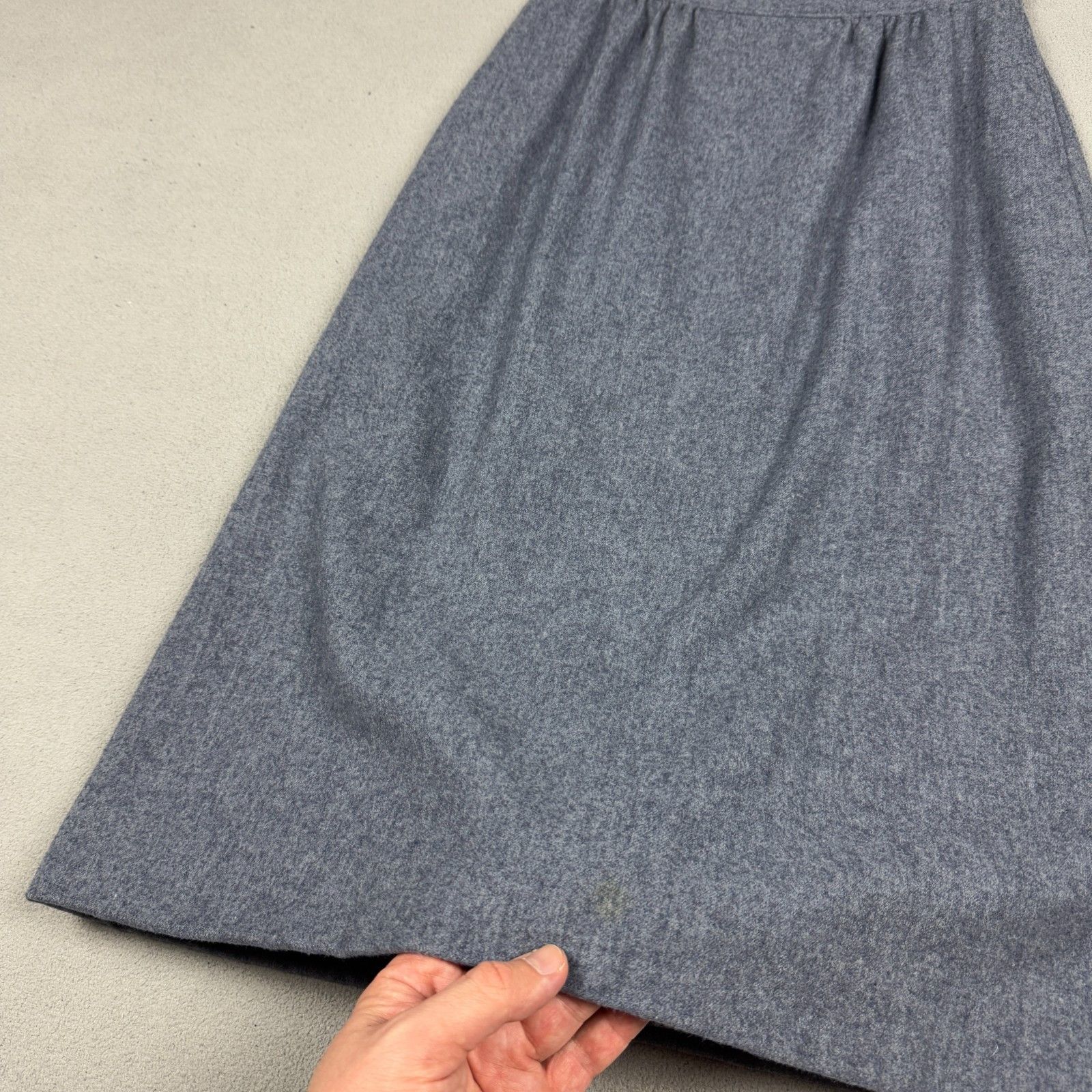 Pendleton Vintage Pendleton Wool Skirt Made in USA Talon Zipper 26 Size 26" / US 2 / IT 38 - 4 Thumbnail