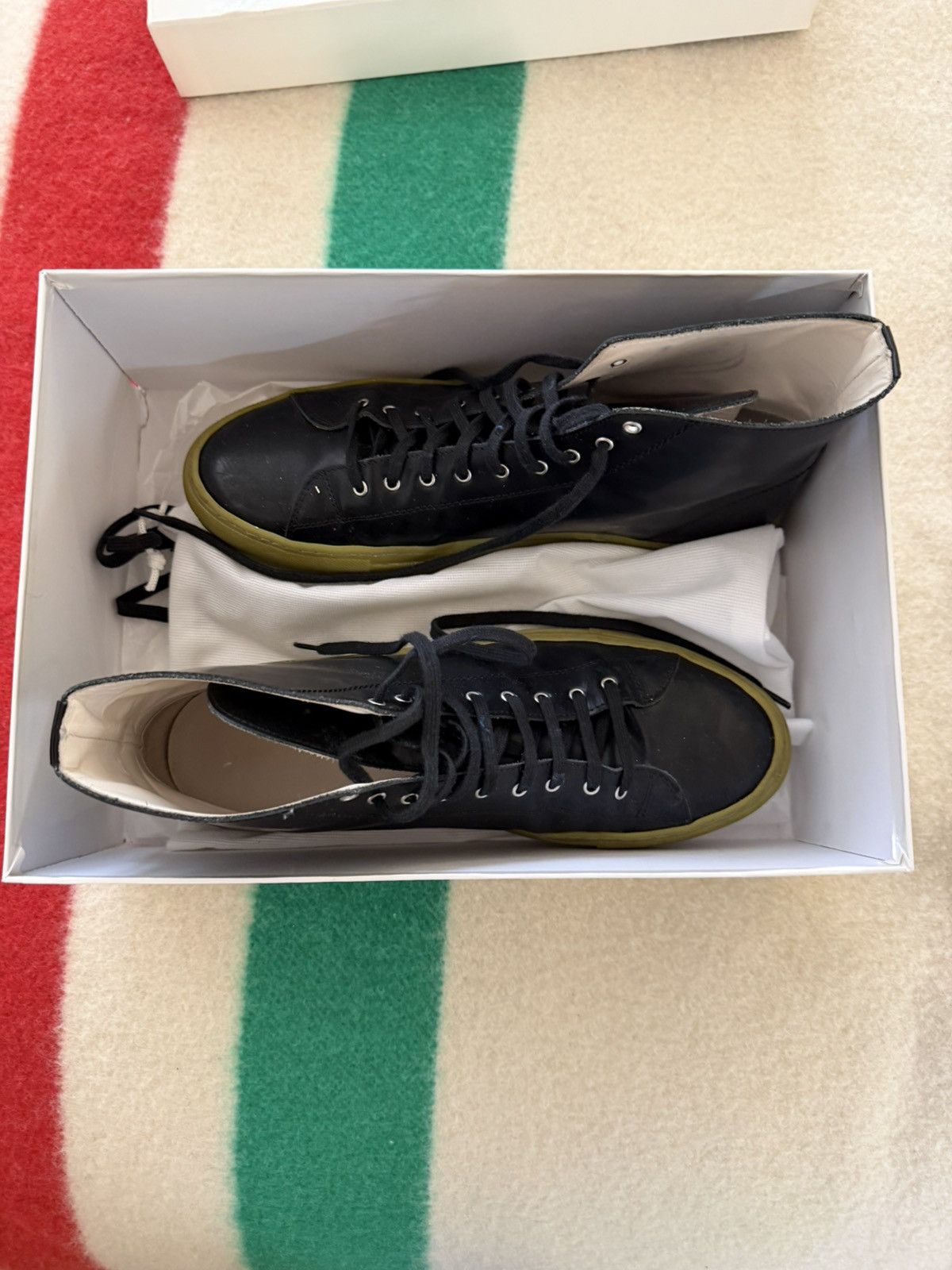 Common Projects Black common project high tops Size US 9 / EU 42 - 1 Thumbnail
