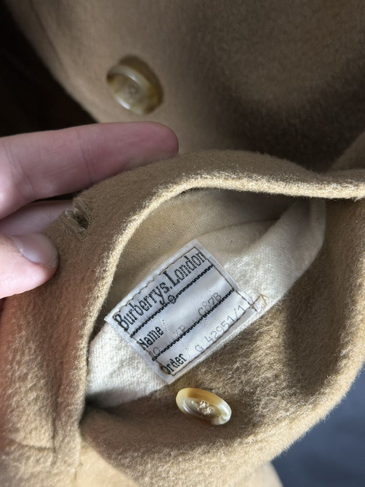 Burberry Prorsum Vintage Burberrys Prorsum Women’s Beige Wool Coat Size L / US 10 / IT 46 - 15 Thumbnail
